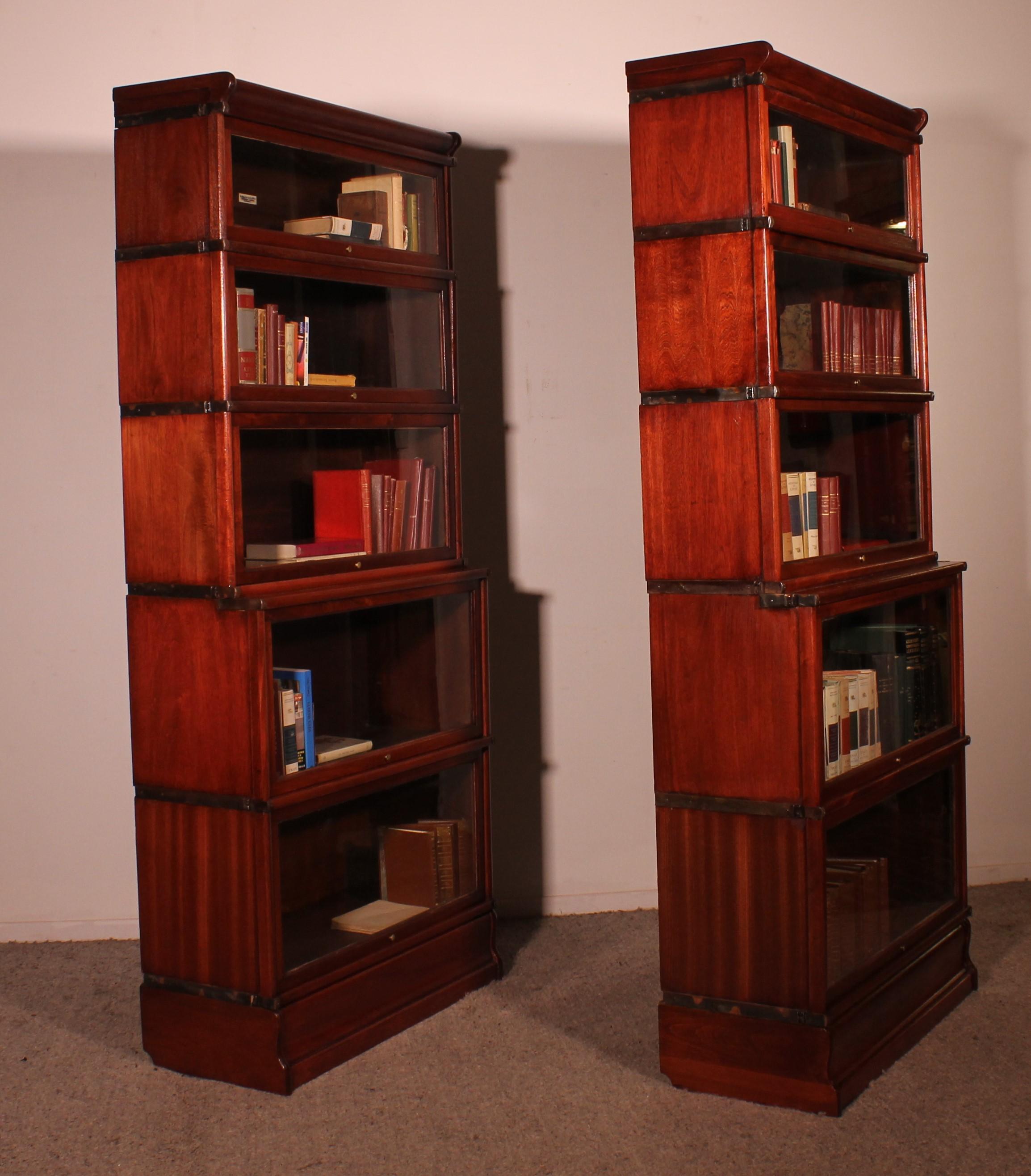 Pair Of Globe Wernicke Bookcases In Mahogany-19th Century For Sale 8