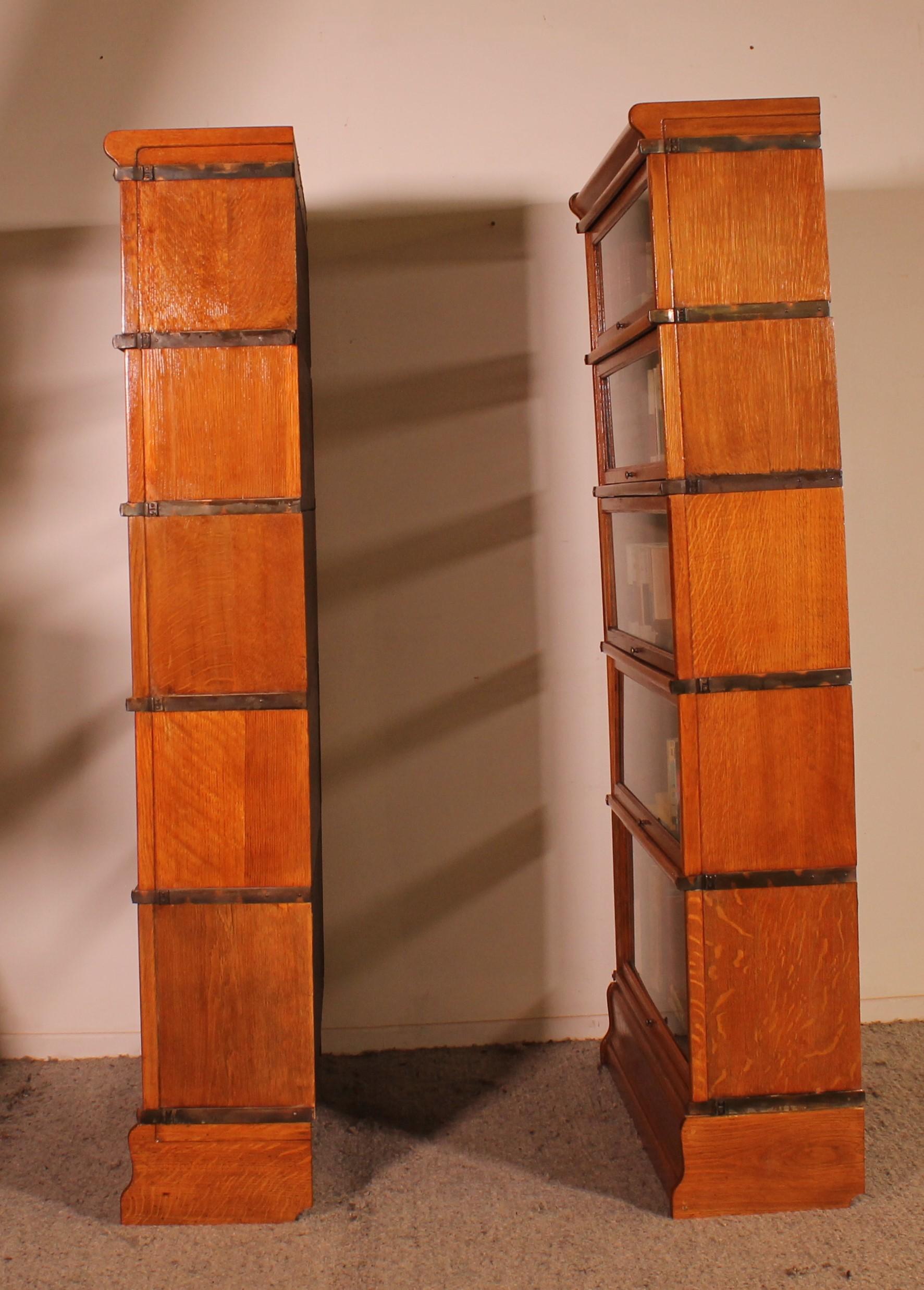 Pair Of Globe Wernicke Bookcases In Oak -19th Century For Sale 5
