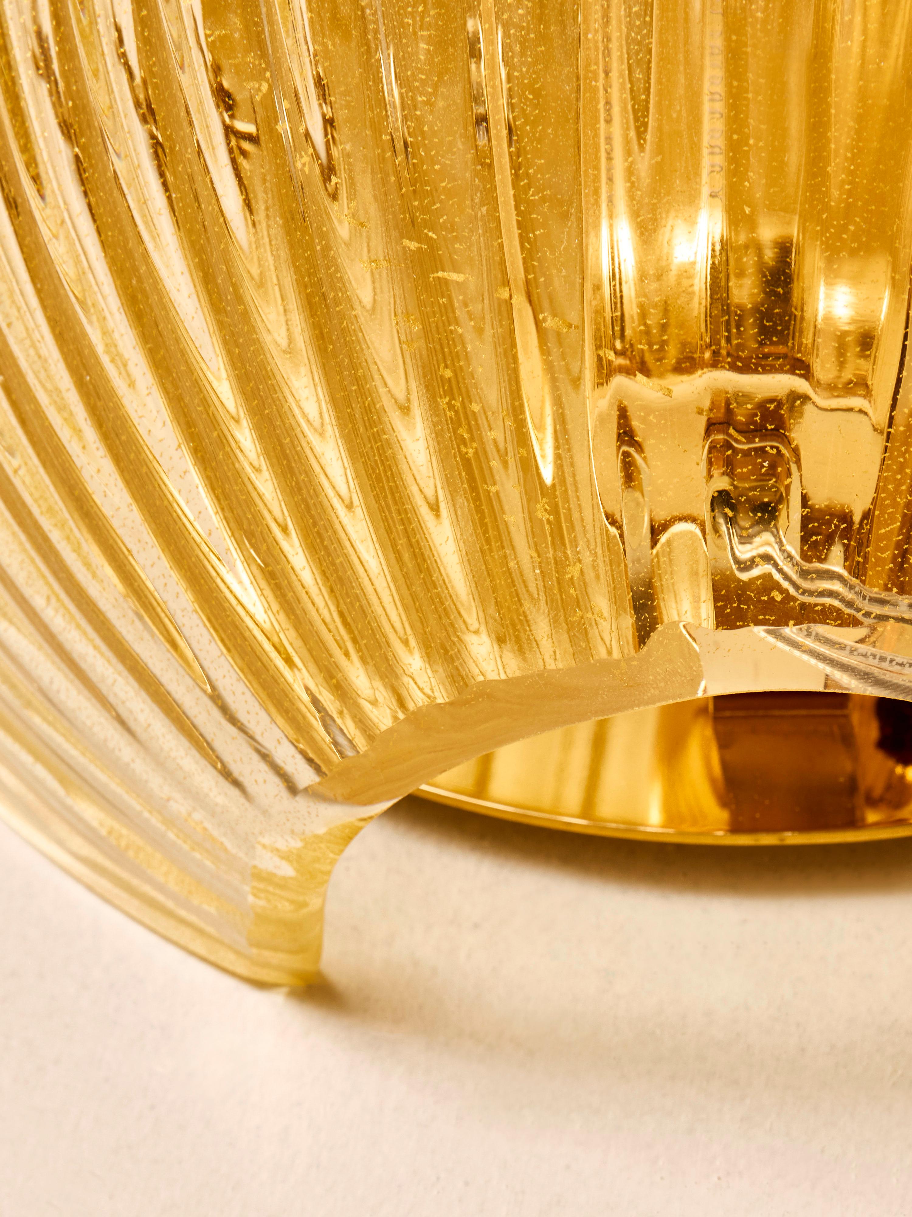 XXIe siècle et contemporain Paire d'appliques Lobes en verre de Murano, par Studio Glustin. en vente
