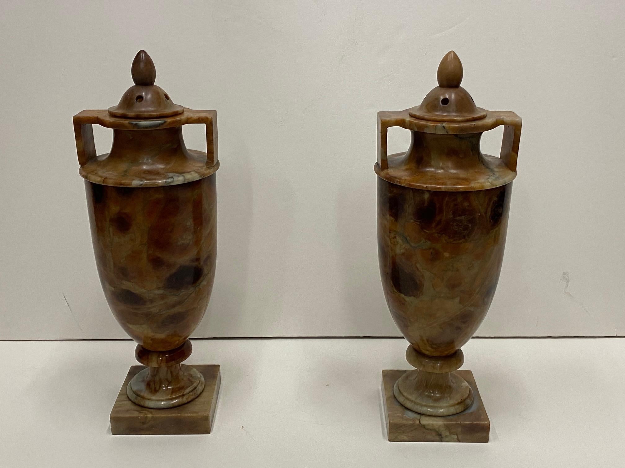 Pair of Glorious Illuminated Italian Alabaster Urn Table Lamps In Excellent Condition In Hopewell, NJ