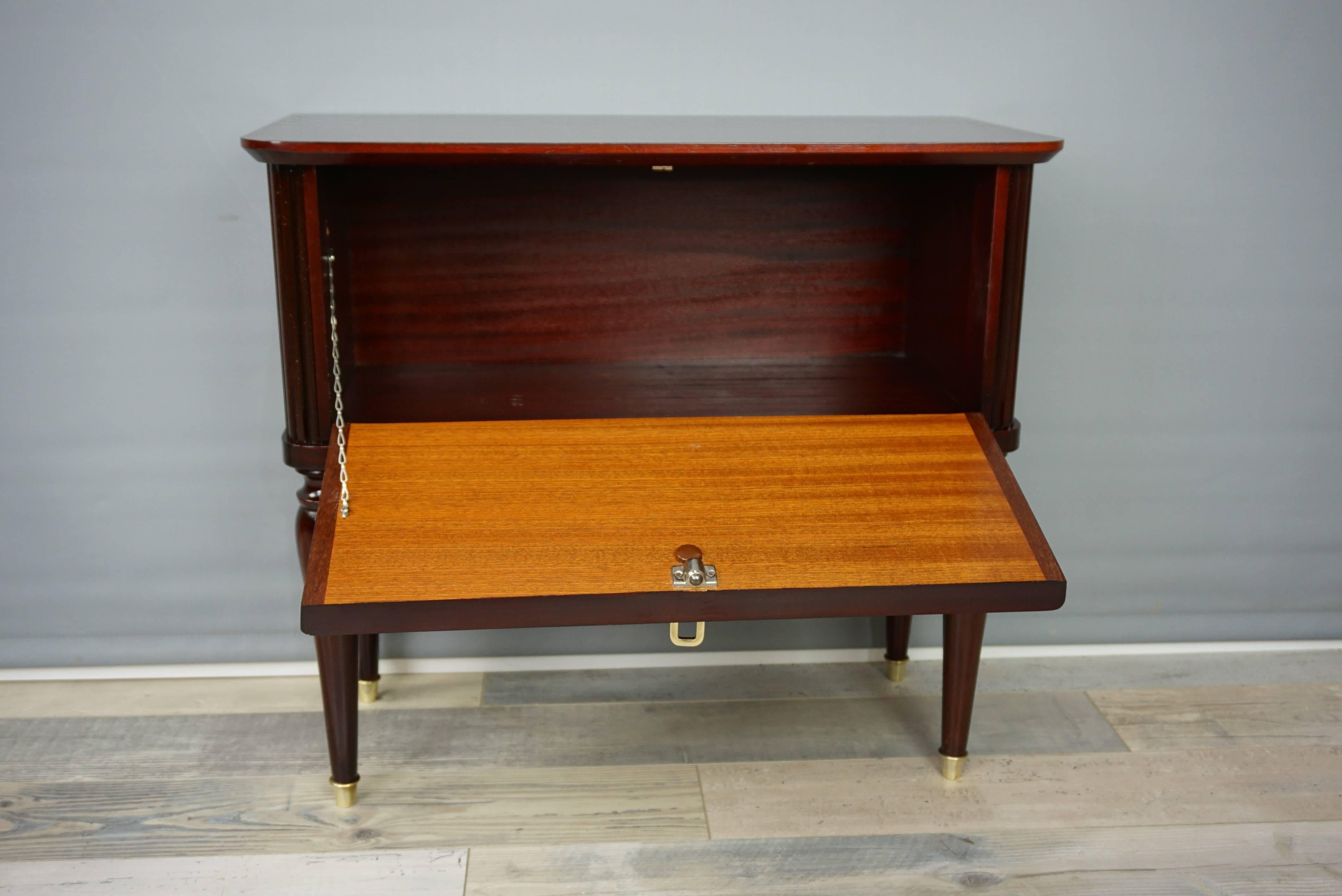 Pair of Glossy Wooden and Brass Bedsides Table 4