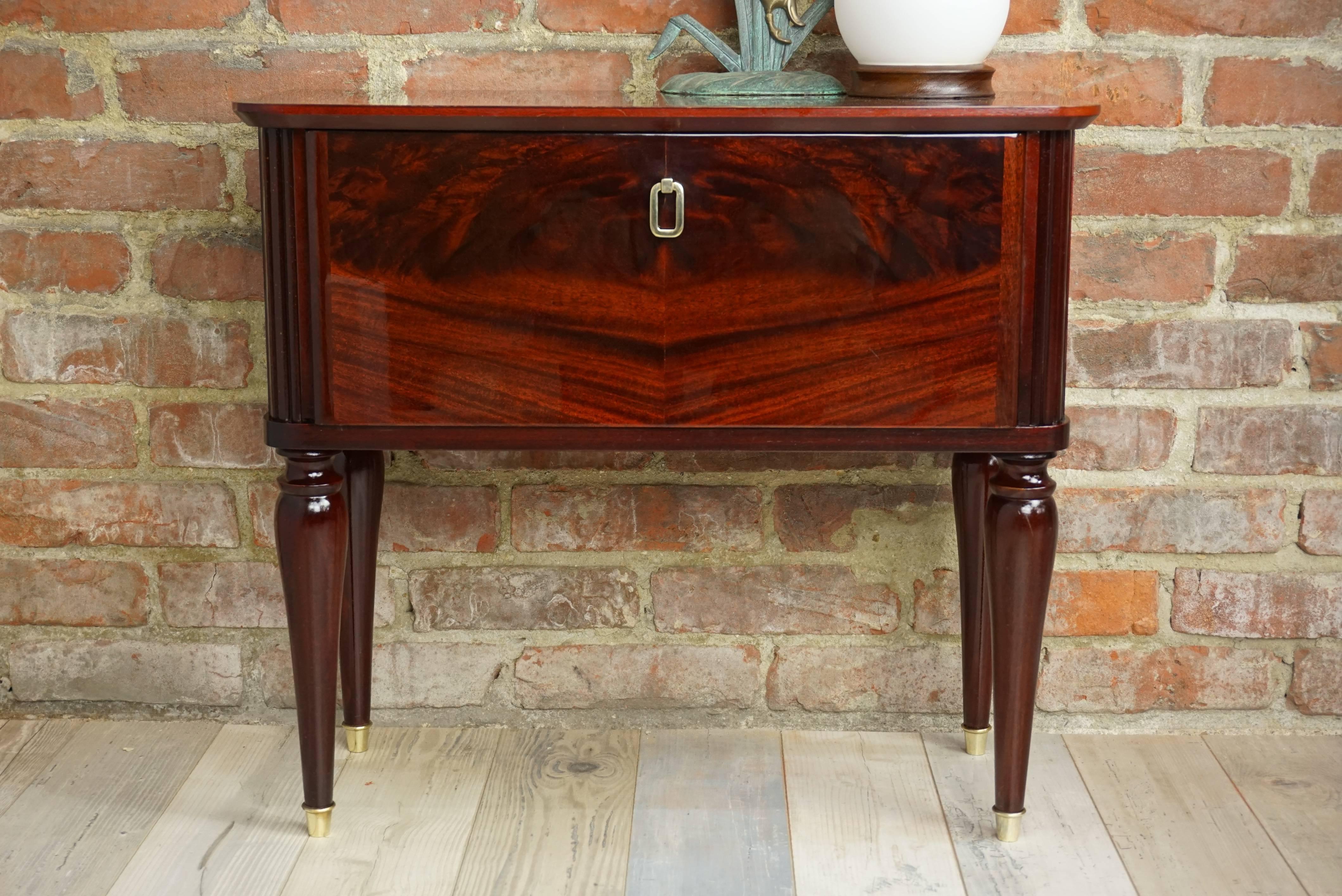 Pair of Glossy Wooden and Brass Bedsides Table 6