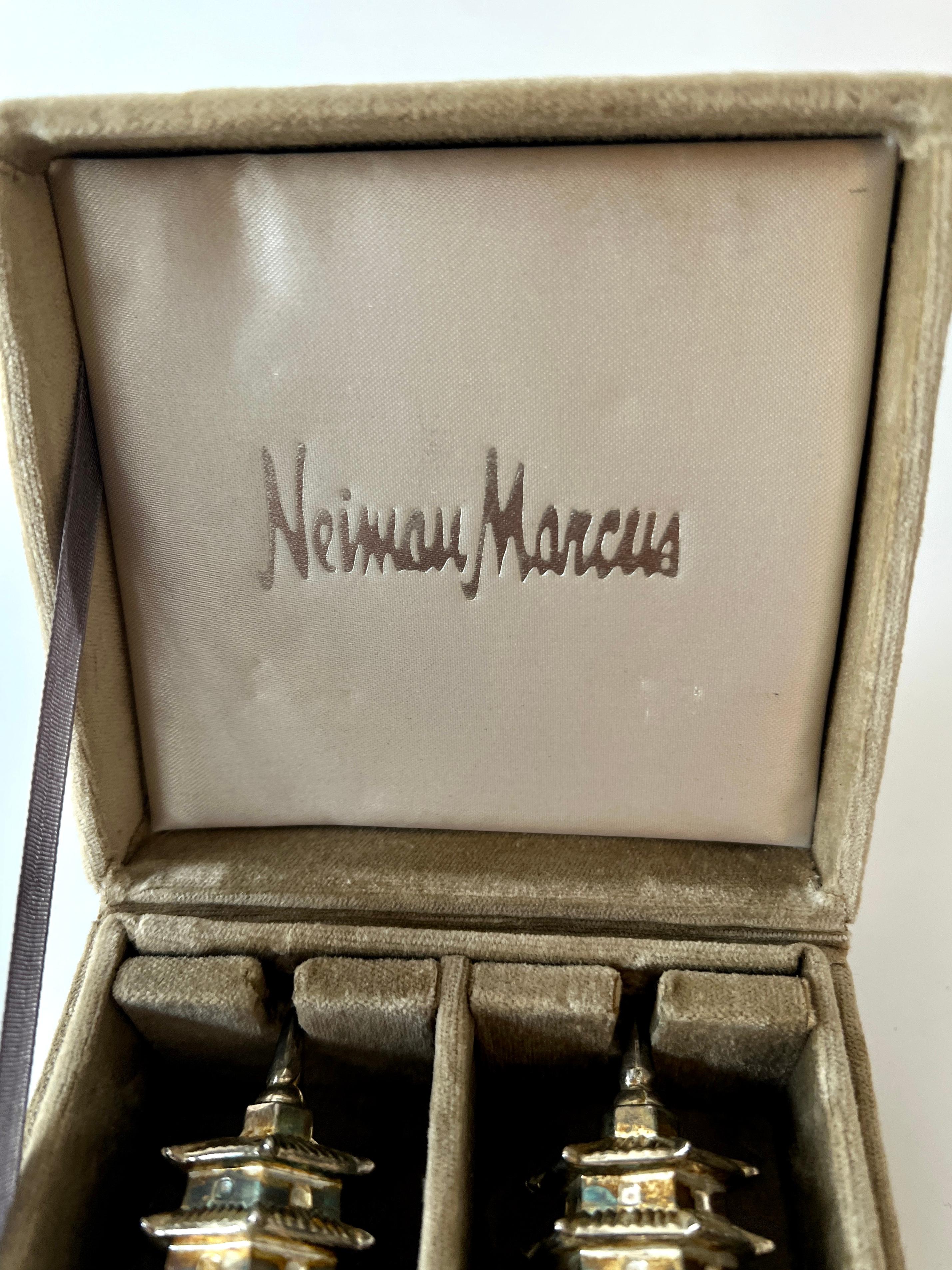 Pair of Godinger Chinoiserie Salt and Pepper in Origninal Neiman Marcus Box 3