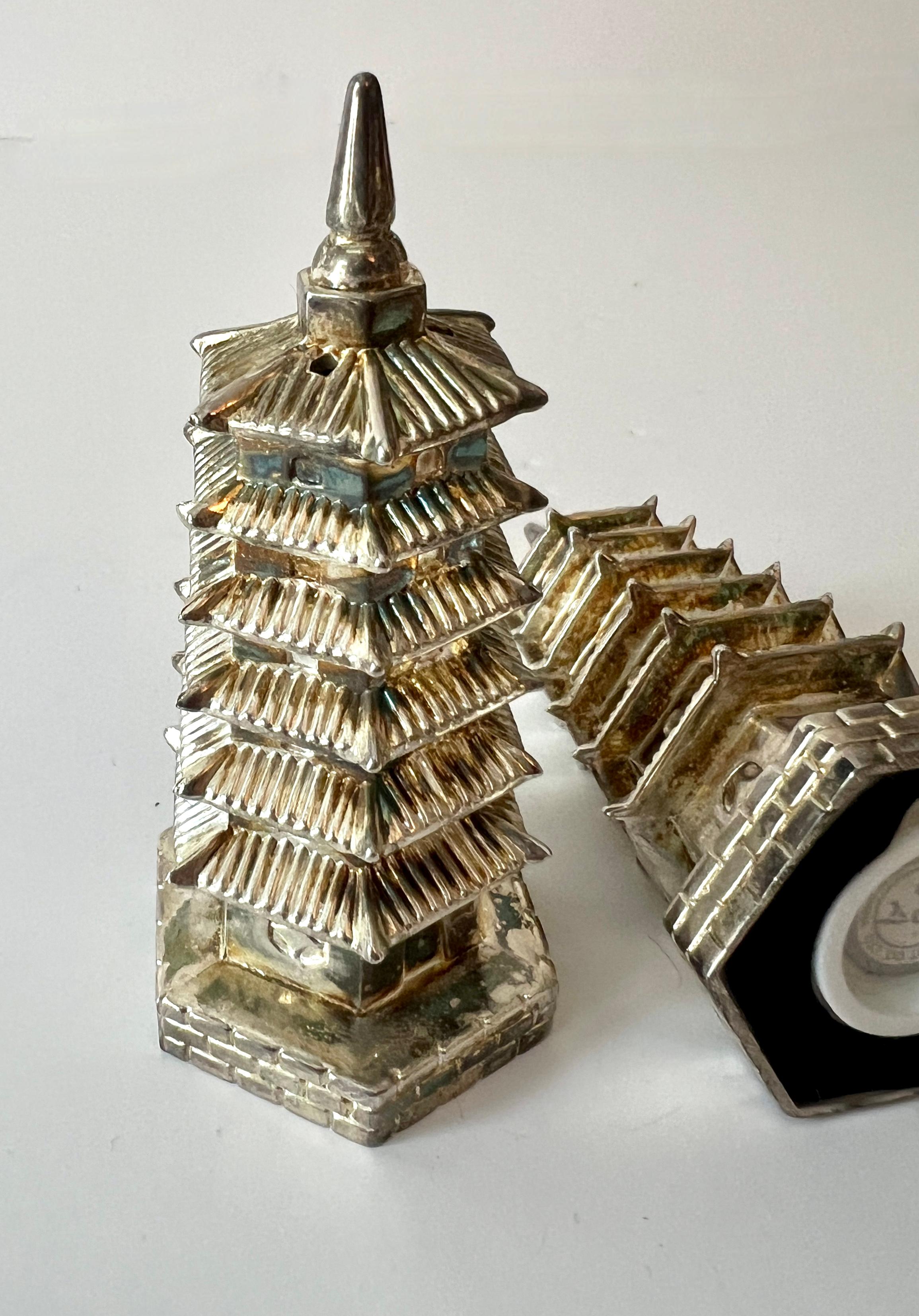 20th Century Pair of Godinger Chinoiserie Salt and Pepper in Origninal Neiman Marcus Box