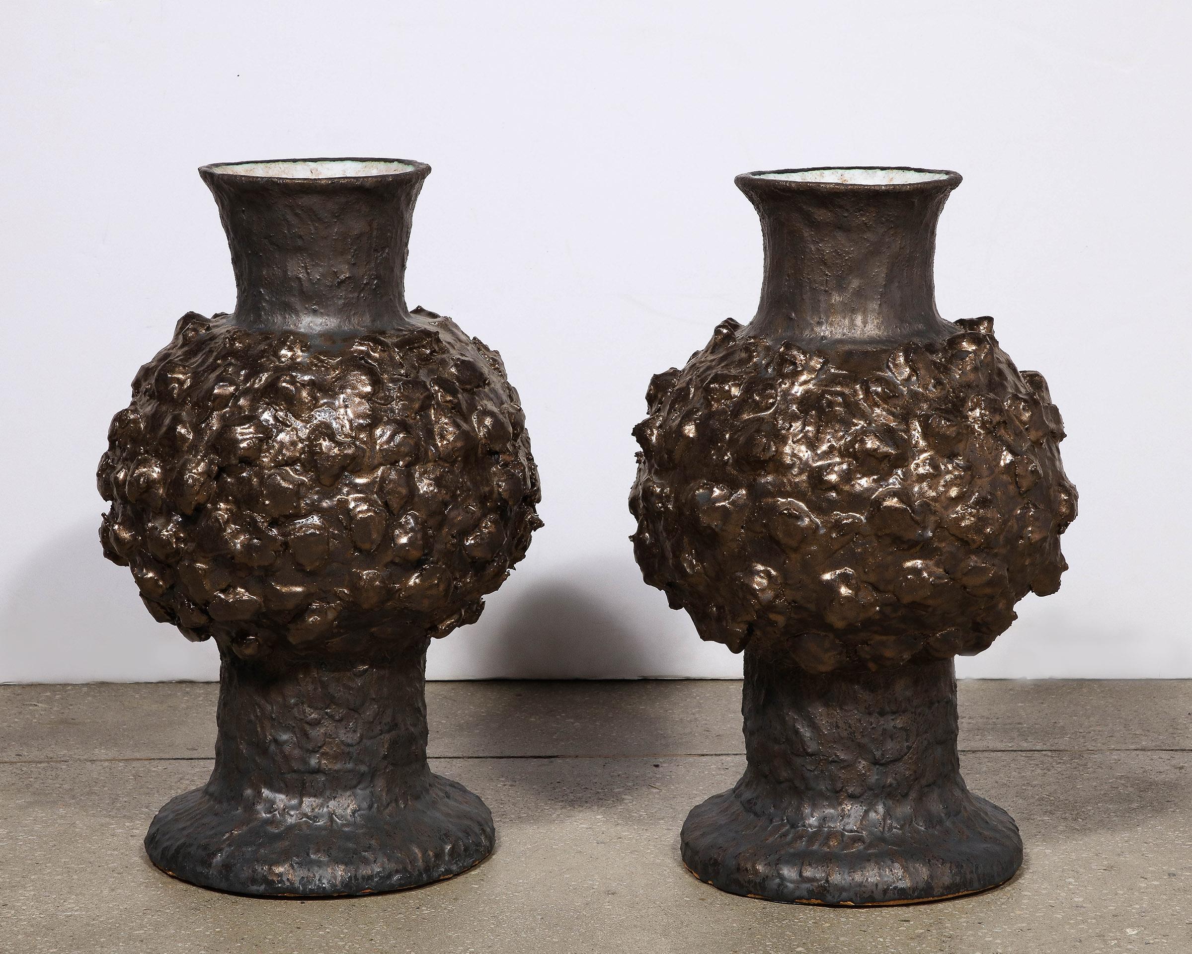 Glazed Pair of Gold and Black Ceramic Vases by Shizue Imai For Sale