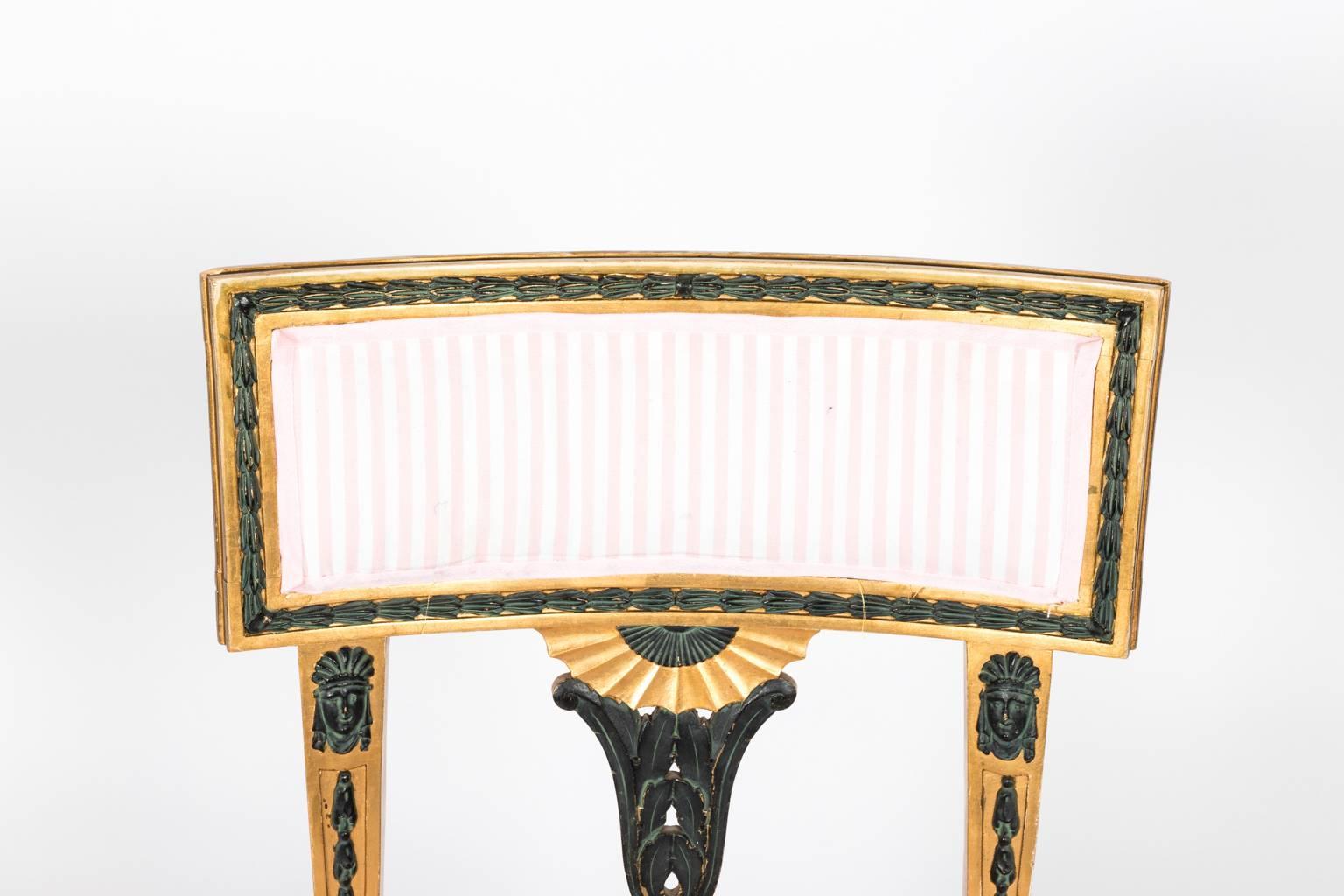 Pair of Gold and Black Painted Gustavian Side Chairs, circa 1900 In Excellent Condition In Stamford, CT