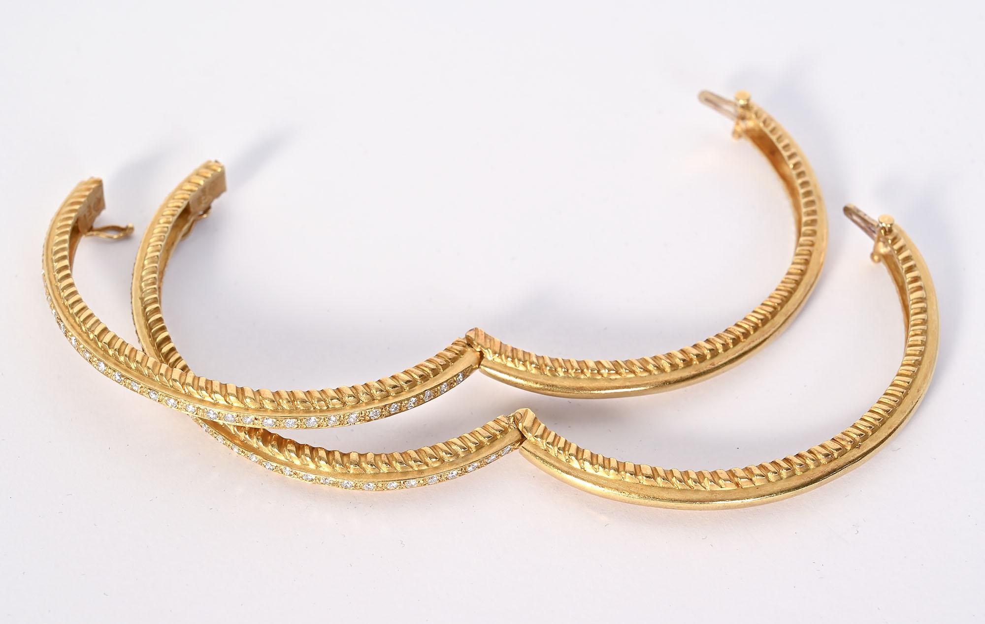 Modern Pair of Gold and Diamond Bangle Bracelets by Doris Panos For Sale