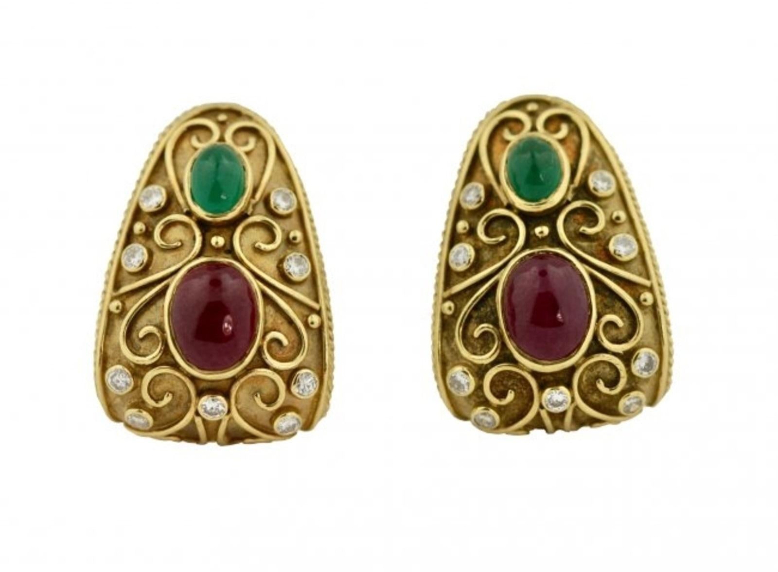 
Pair of Gold, Cabochon Ruby, Emerald and Diamond Earrings
DIMENSIONS
W 0.81 in. x D 0.61 in.
W 20 mm x D 15 mm
LENGTH
1.22 in. (34 mm)
WEIGHT
31.6 g