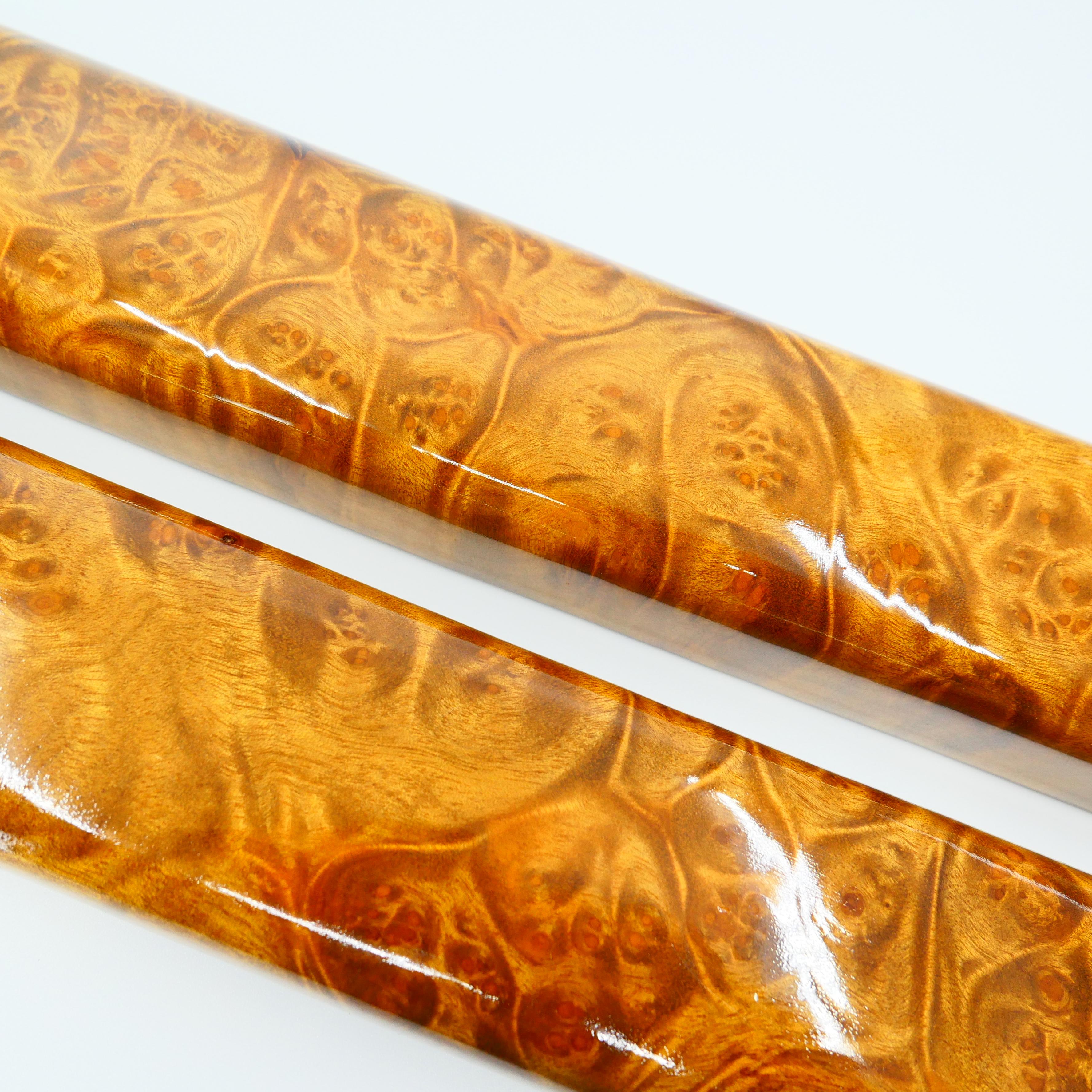 Paire de poids de papier en bois de camphor doré pour calligraphie chinoise en vente 6