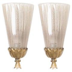 Pareja de apliques de cristal cáliz dorado y latón Barovier, 1960