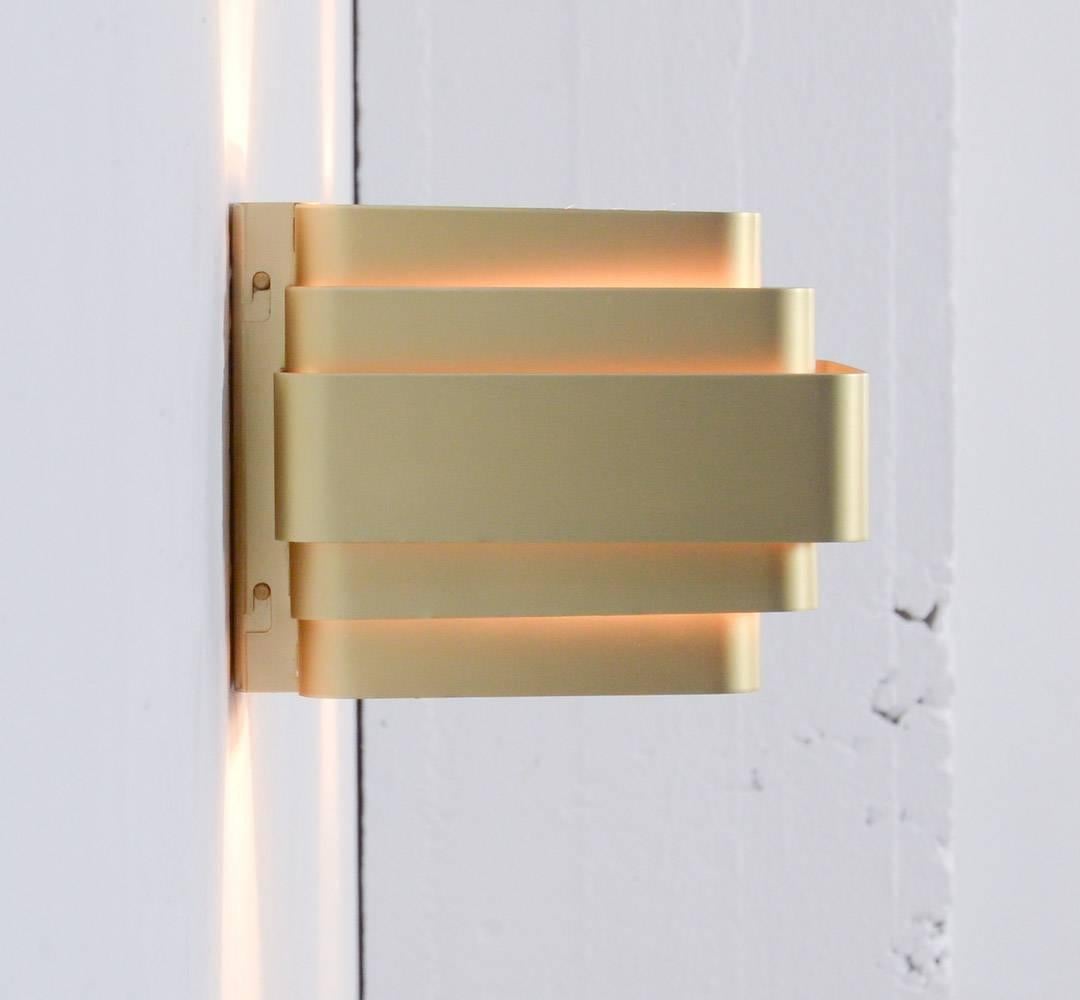 Modern Pair of Gold Colored Aluminium Wall Lamps by Jules Wabbes