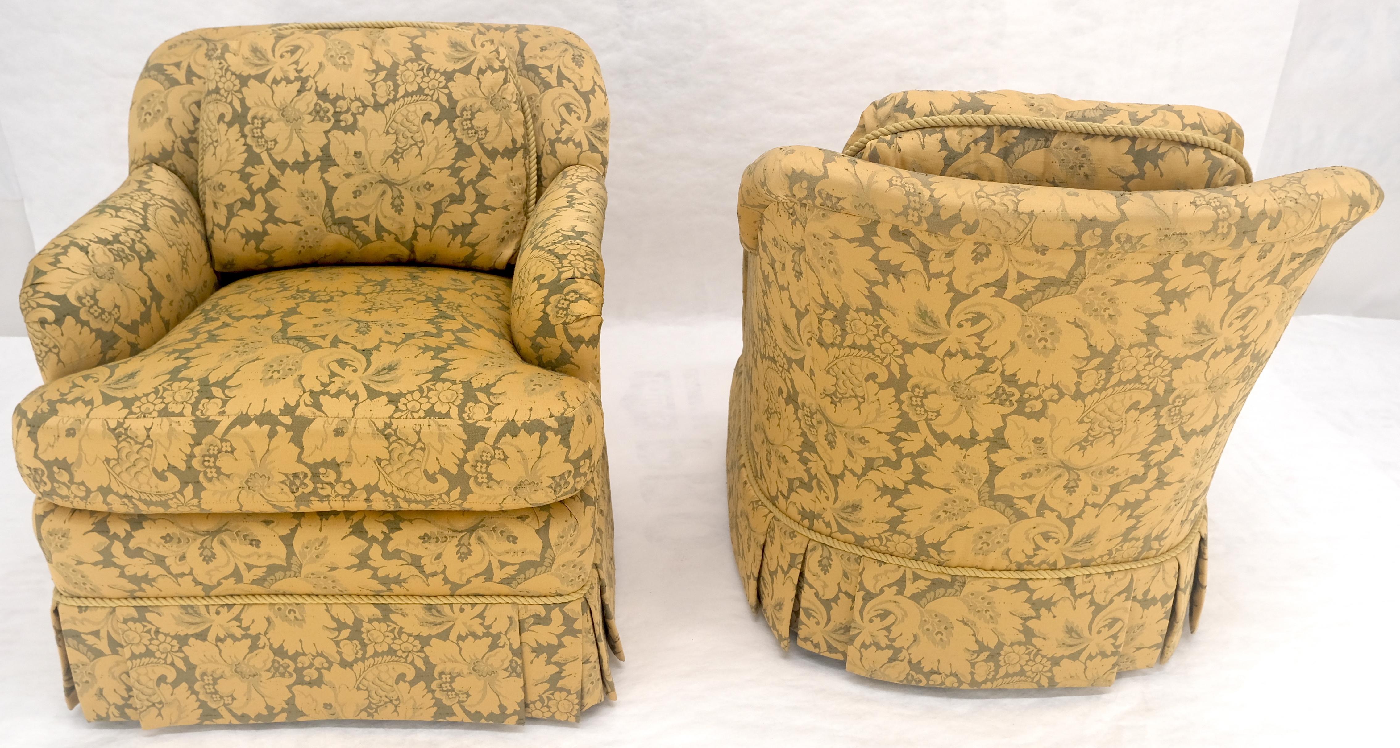 Paire de chaises longues en tapisserie d'ameublement à motifs floraux dorés par Thomasville MINT en vente 7