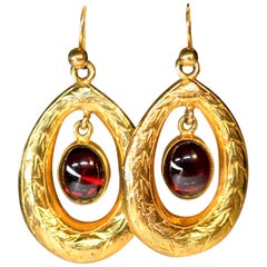 Vintage Pair of Gold Garnet Drop Earrings