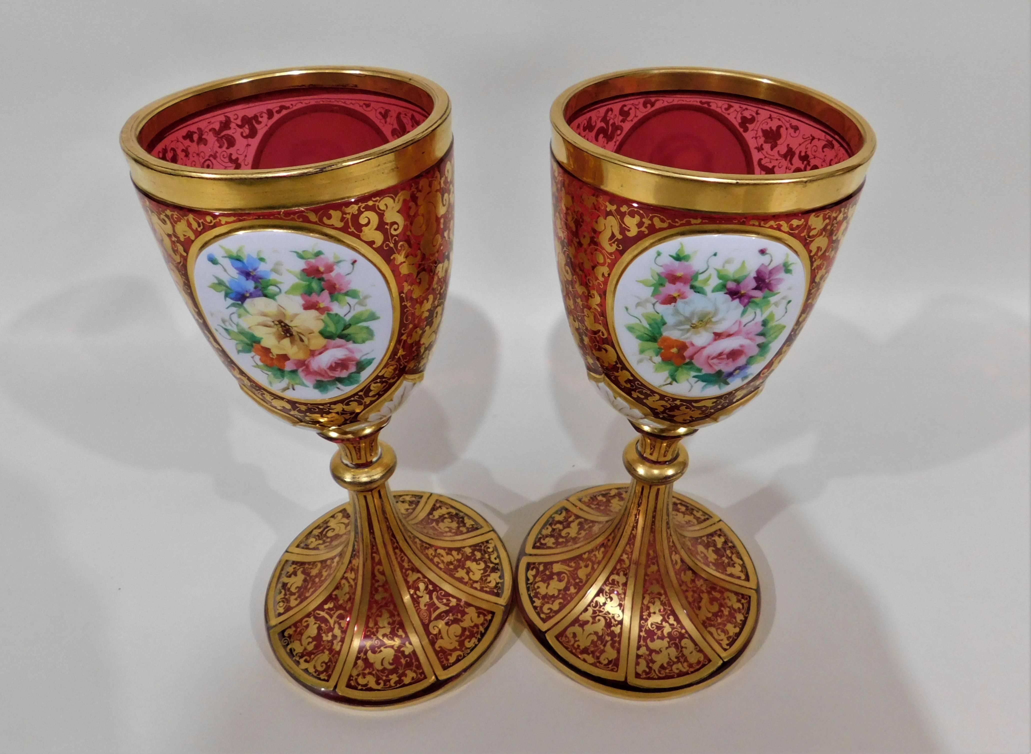 Pair of Gold Gilt Hand-Painted Bohemian Glass Enameled Goblets For Sale 4