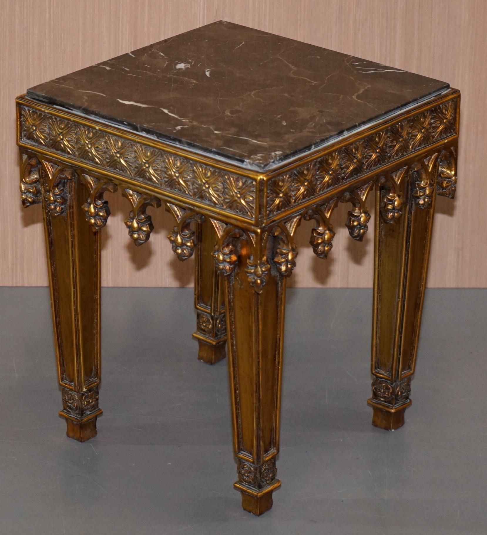 20th Century Pair of Gold Giltwood Marble Bust Stands Side End Lamp Wine Tables