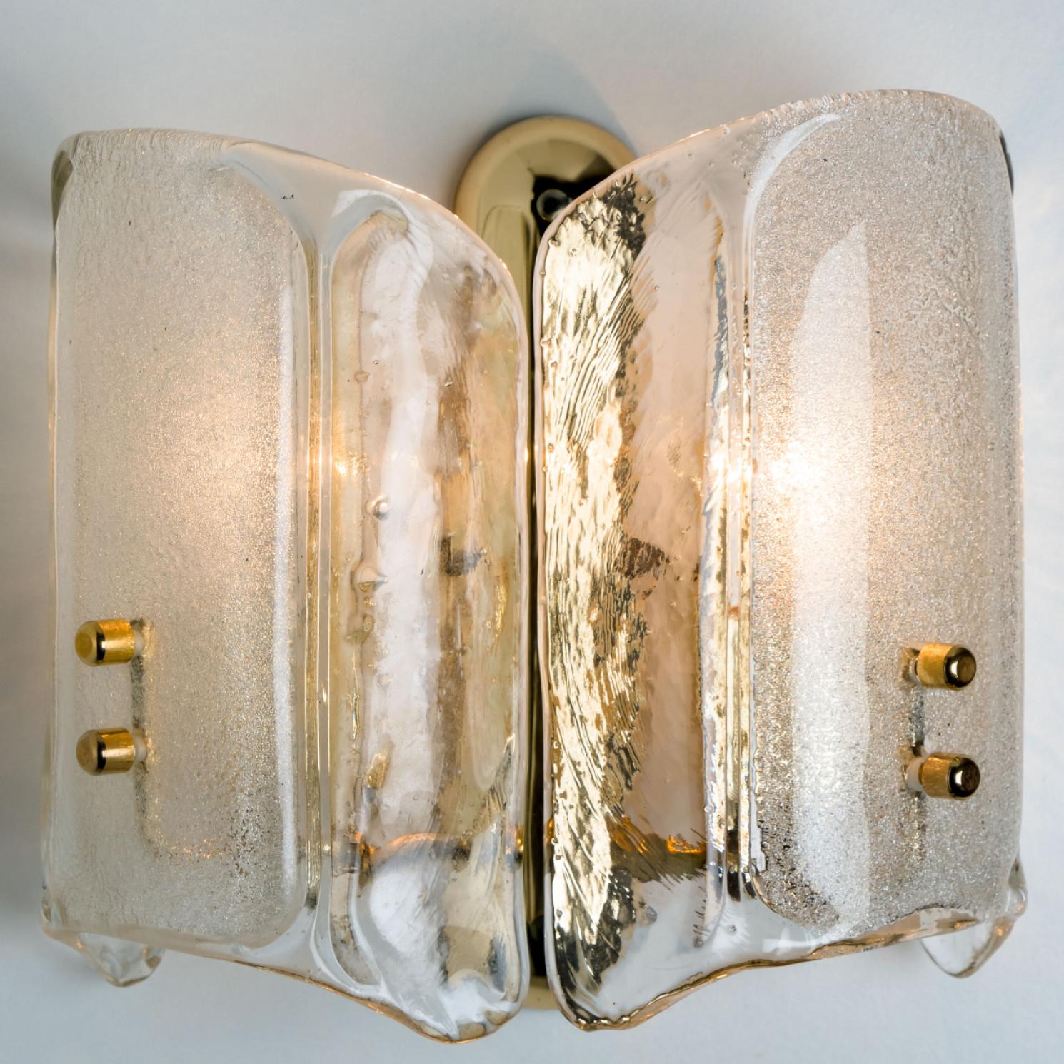 Pair of Gold Glass Wall Lights, 1960s, Kalmar Style In Good Condition In Rijssen, NL