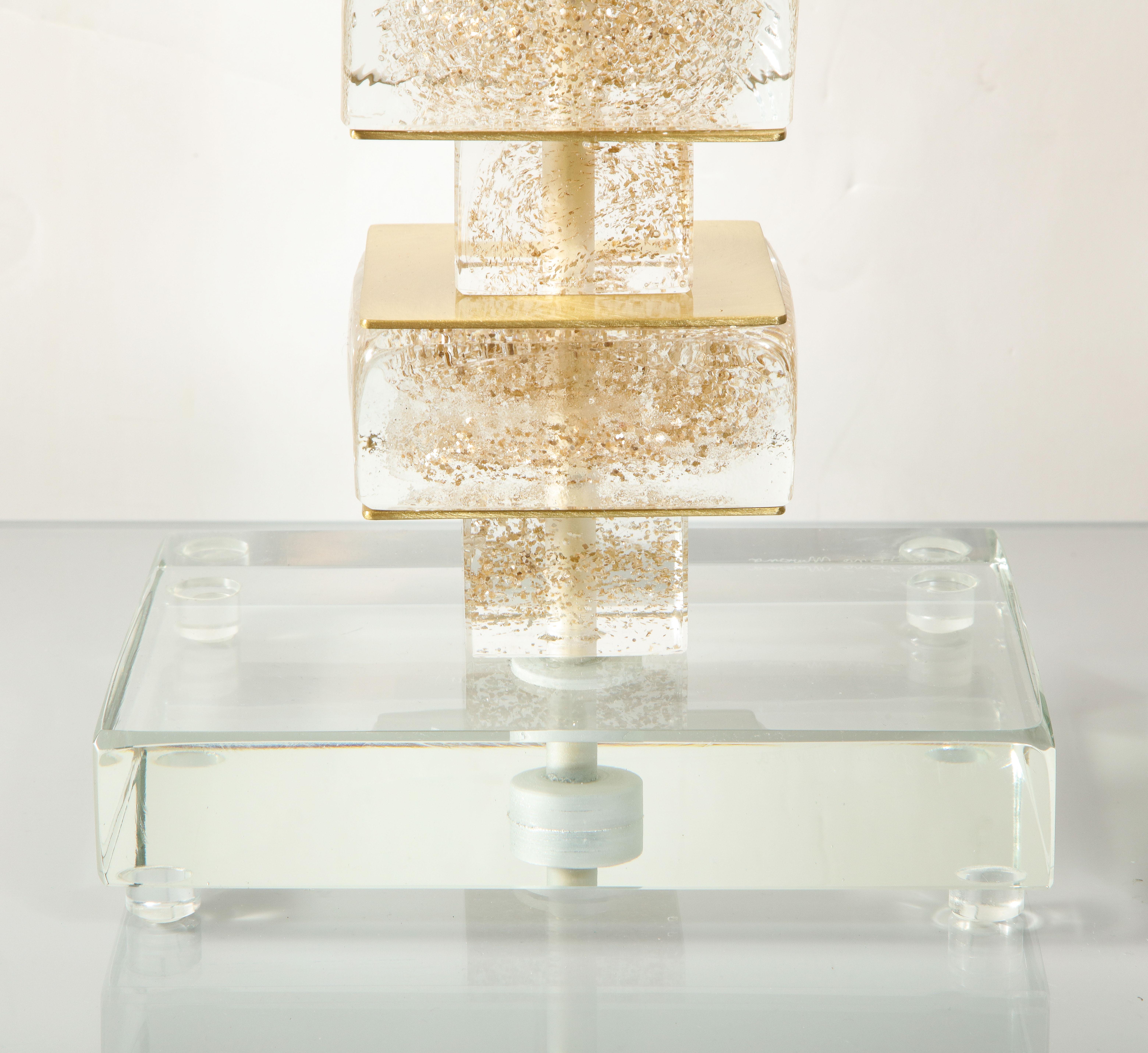 Paire de lampes de table cubistes en verre de Murano infusé d'or en vente 1
