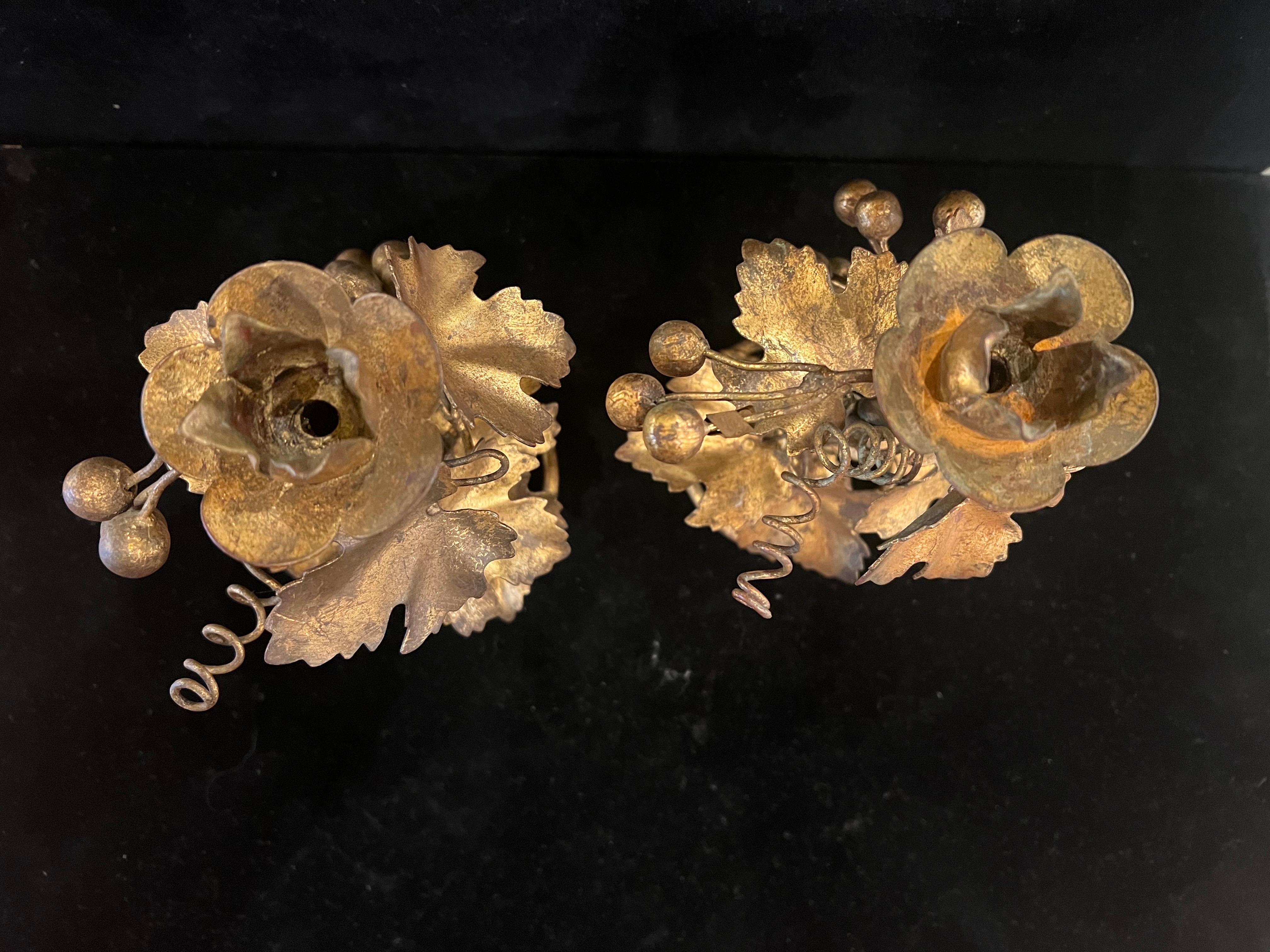 20th Century Pair of Gold Leaf Italian candle Holders Hollywood Regency For Sale