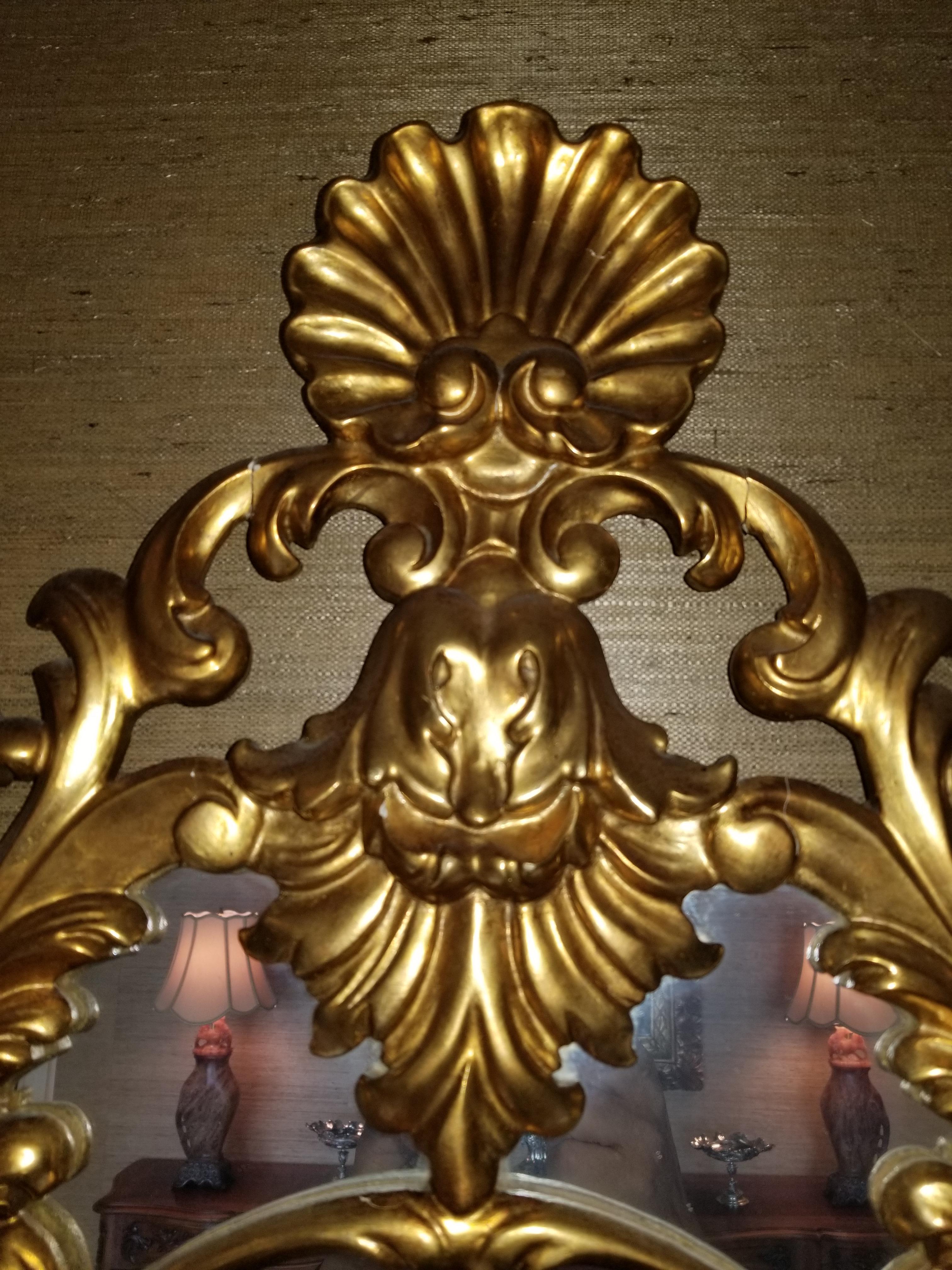 American Pair of Giltwood Mirrors with a Shell Motif at Top, 20th Century