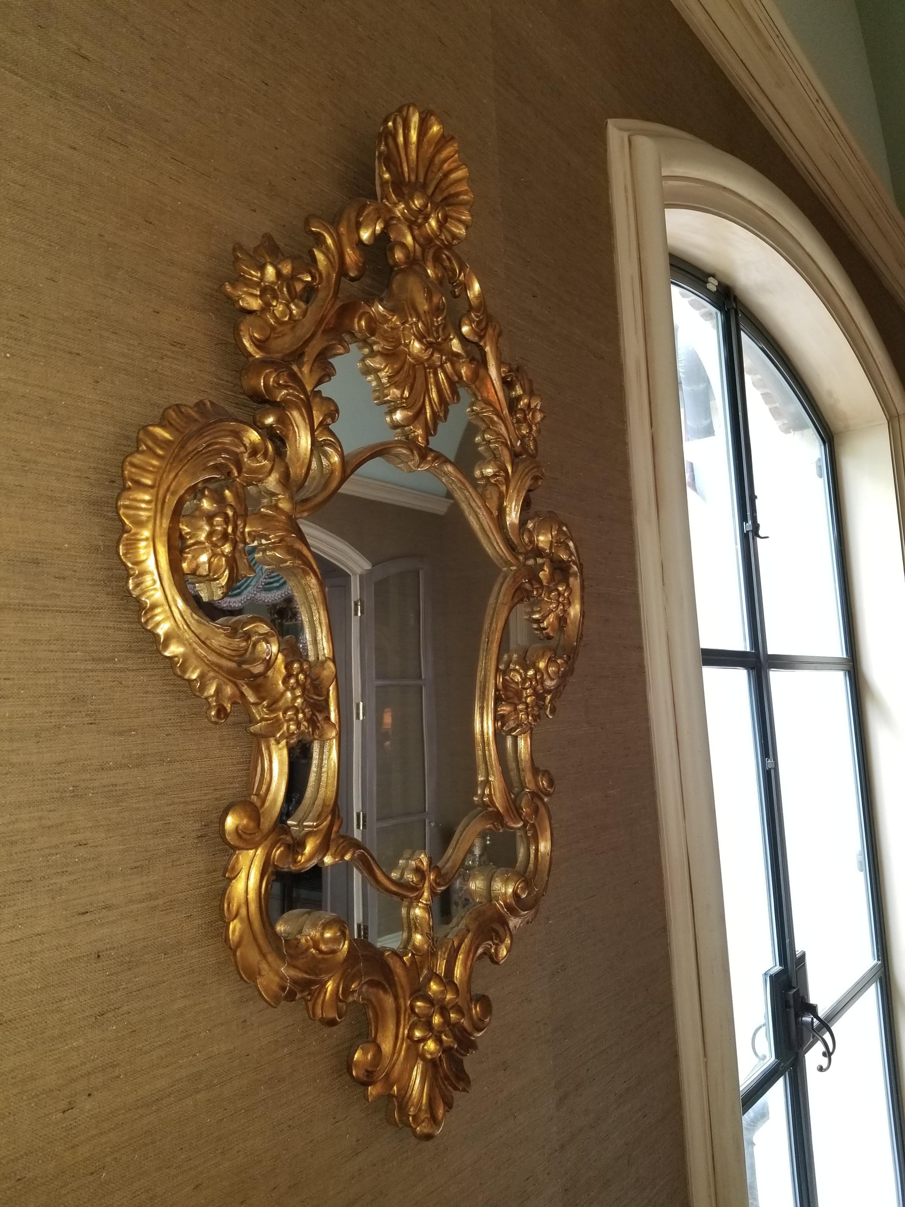 Pair of Giltwood Mirrors with a Shell Motif at Top, 20th Century In Good Condition In Savannah, GA