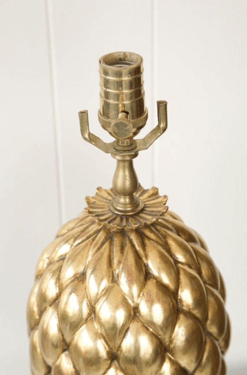 20ième siècle Paire de lampes ananas à feuilles d'or par Bryan Cox en vente