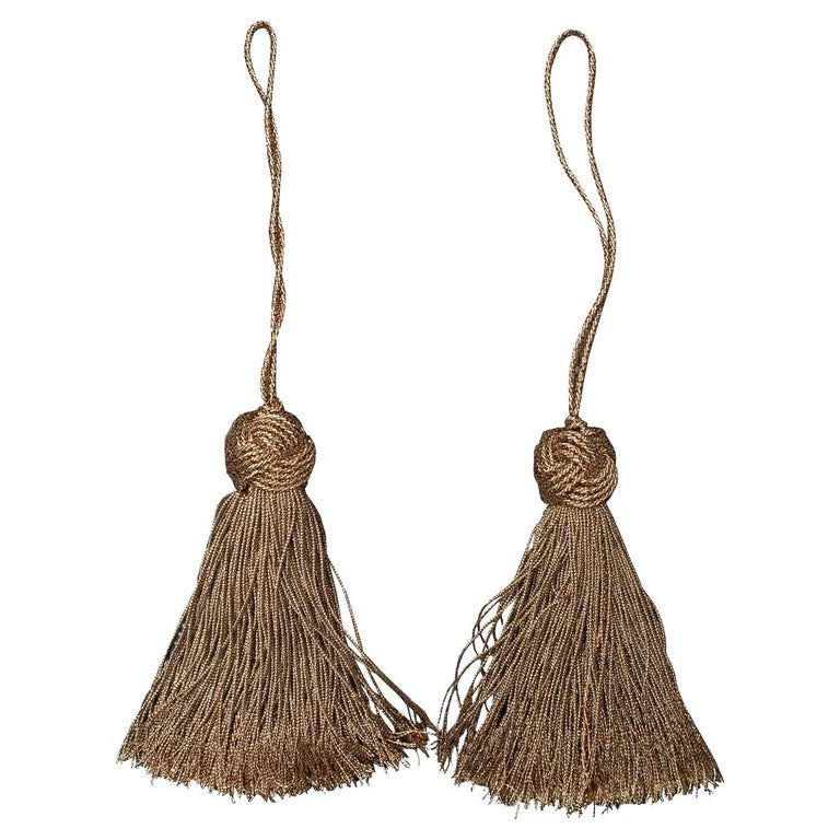 Pair of Gold Metallic Silk Tassels For Sale at 1stDibs
