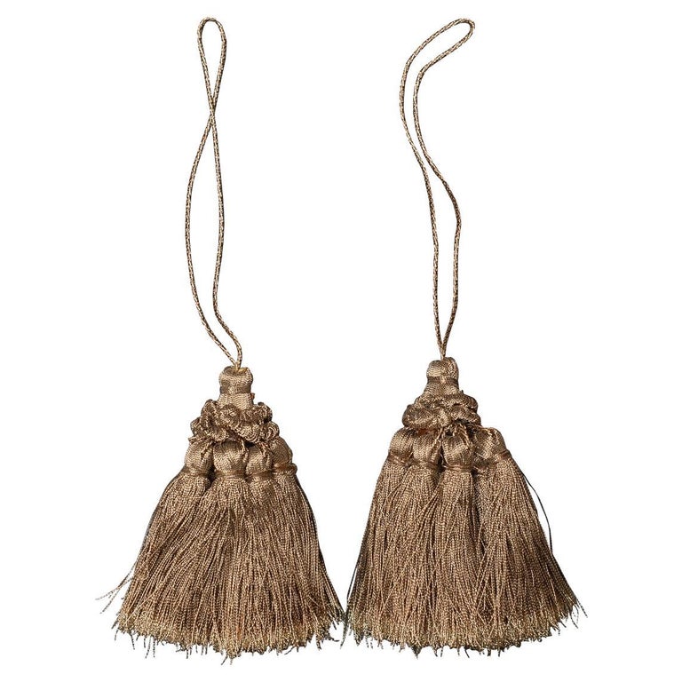 Pair of Gold Metallic Silk Tassels For Sale at 1stDibs