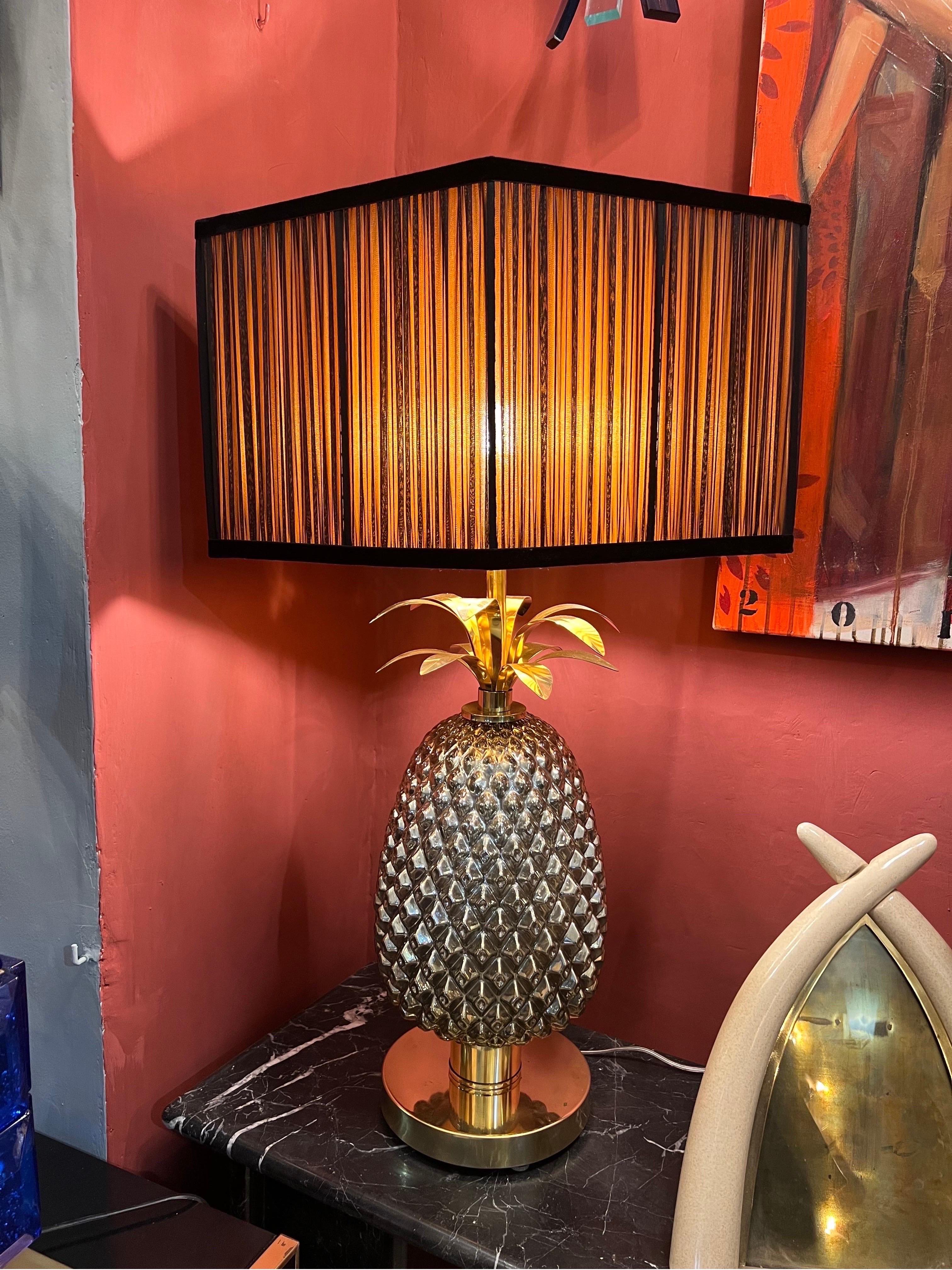 Pair of Gold Murano Glass Table Lamps Pineapple Shaped with Our Lampshades, 1980s In Excellent Condition In Florence, IT