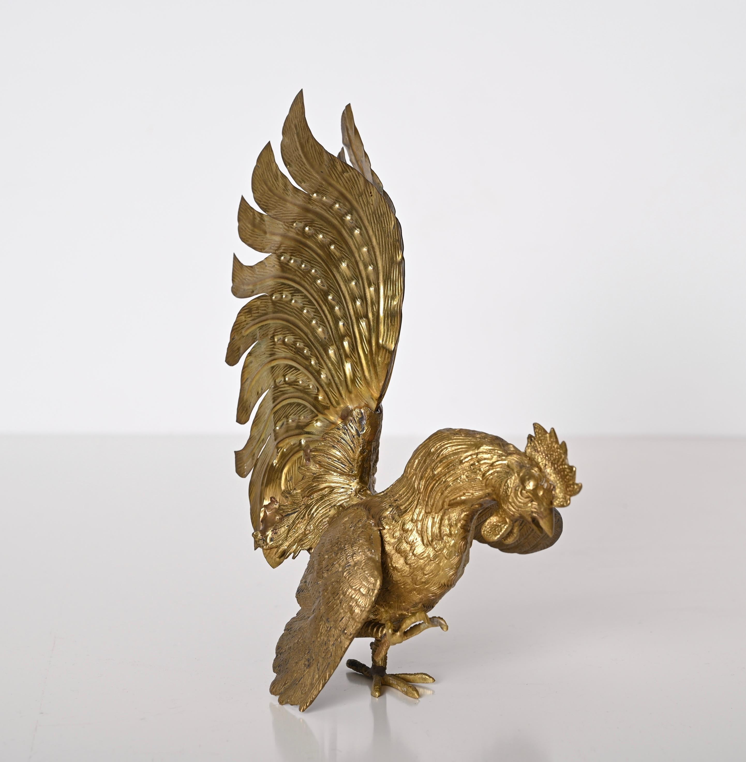 gold fighting rooster