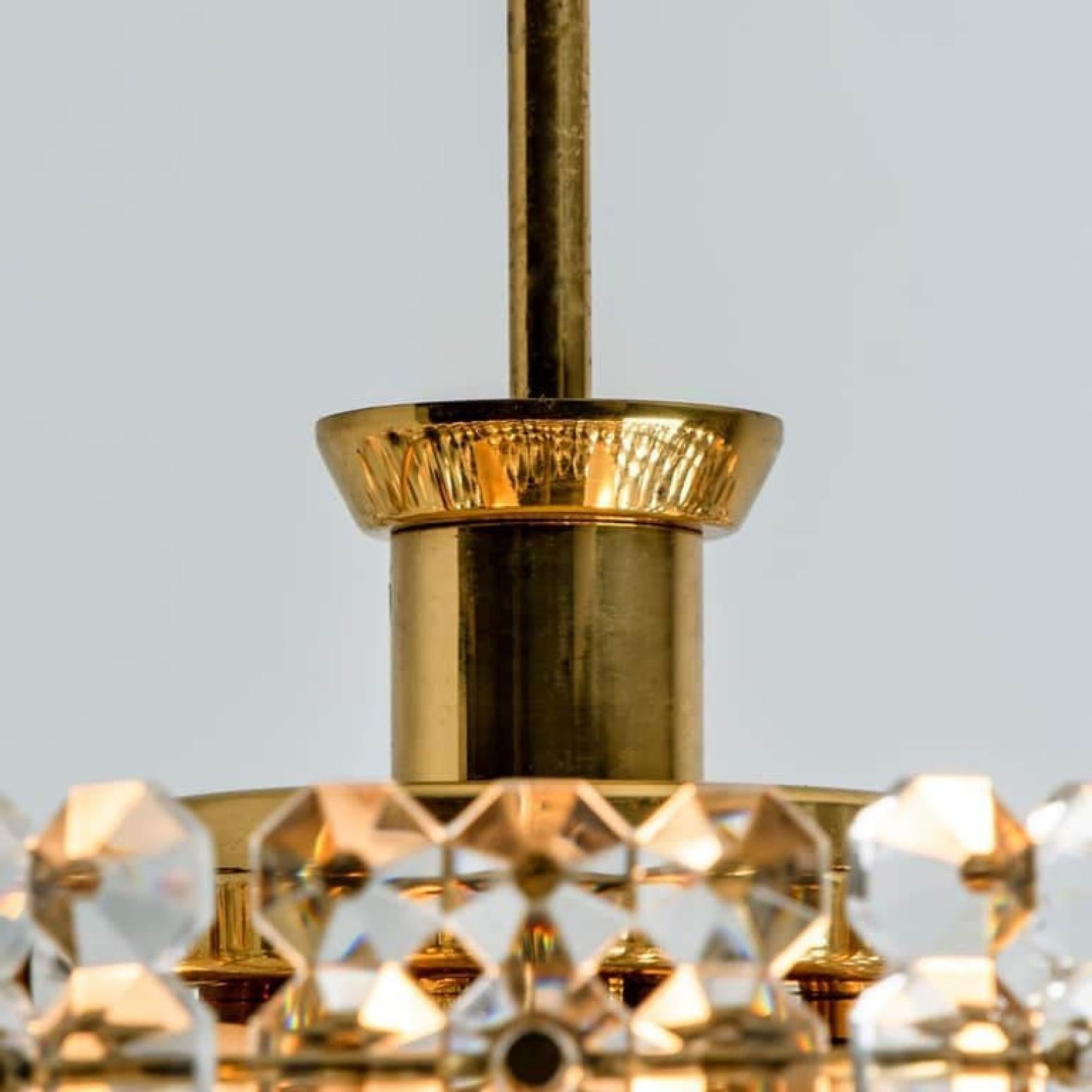 Pair of Gold-Plated Kinkeldey Crystal Glass Chandeliers, 1960s For Sale 3