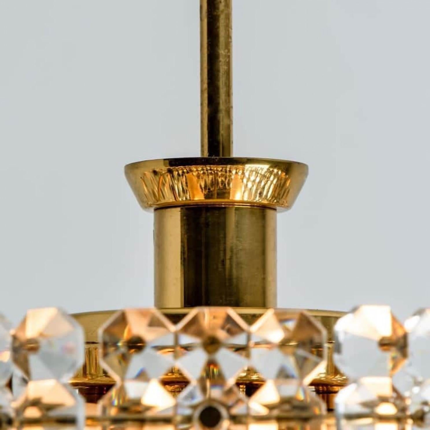 Pair of Gold-Plated Kinkeldey Crystal Glass Chandeliers, 1960s For Sale 4