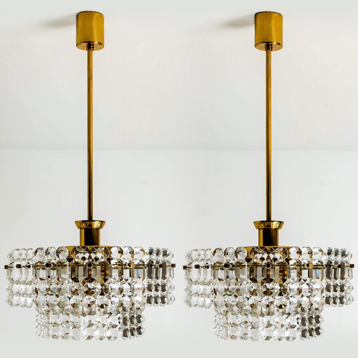 Pair of Gold-Plated Kinkeldey Crystal Glass Chandeliers, 1960s For Sale 2