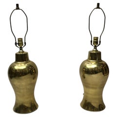 Pair of Gold Porcelain Chinoiserie Hollywood Regency Table Lamps 1970s console