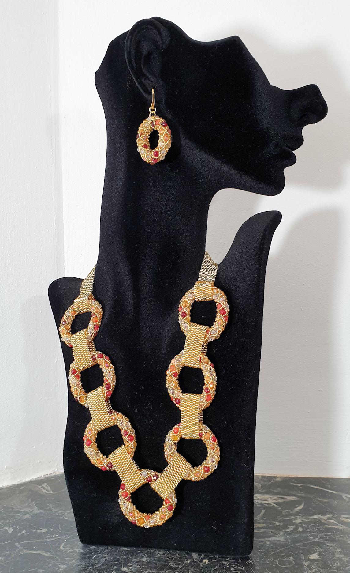Women's Pair of Gold & Red Murano Glass beads Earrings 