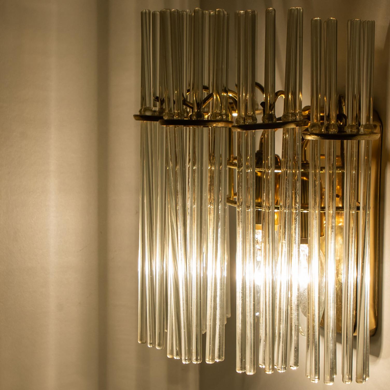 Mid-Century Modern Pair of Gold Rod Glass and Brass Wall Sconces in Style of Sciolari For Sale