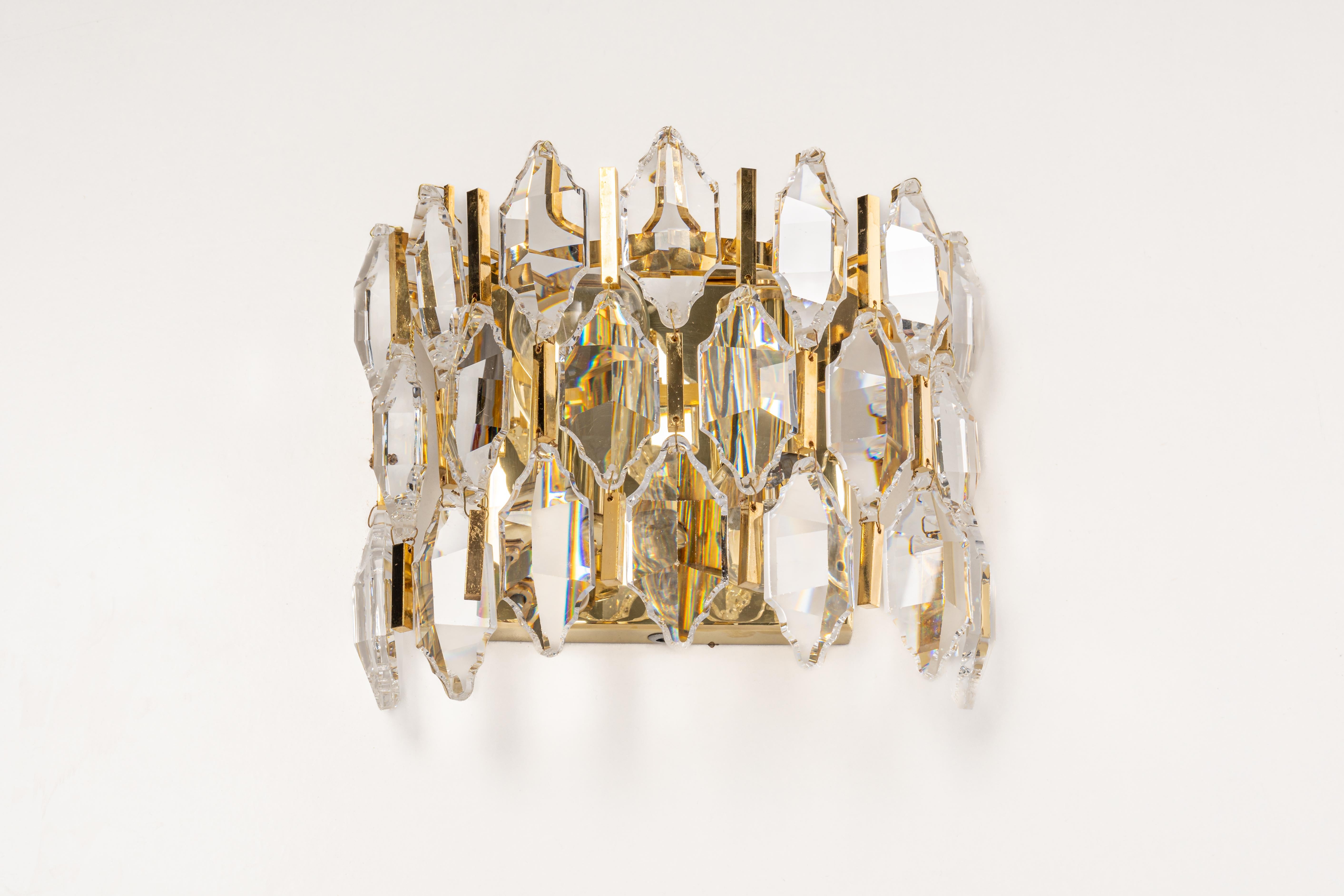 Mid-Century Modern Pair of Golden Gilded Brass and Crystal Sconces by Palwa, Germany, 1970s For Sale