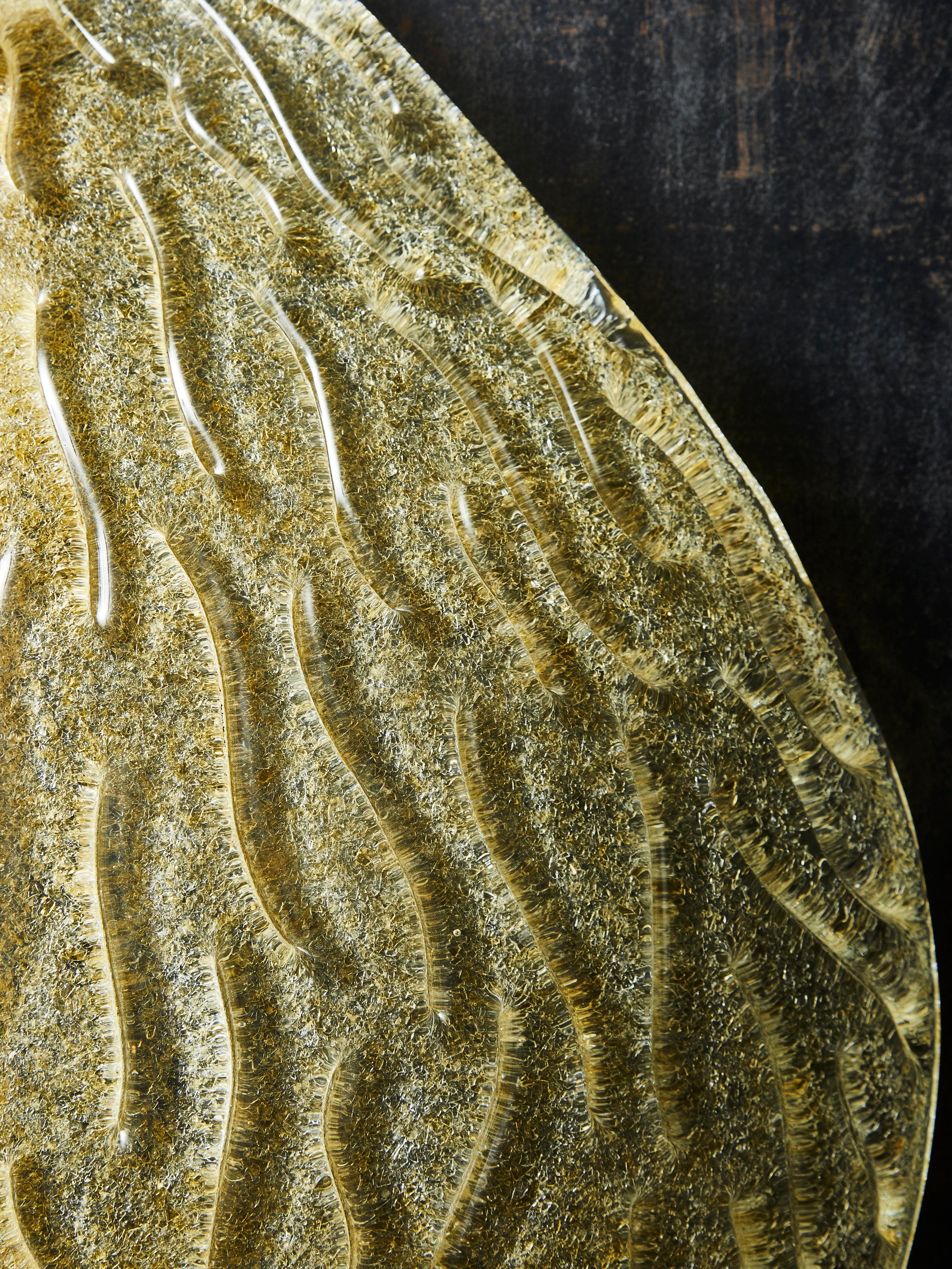 Paire d'appliques murales en forme de feuille en verre doré de Murano en vente 2