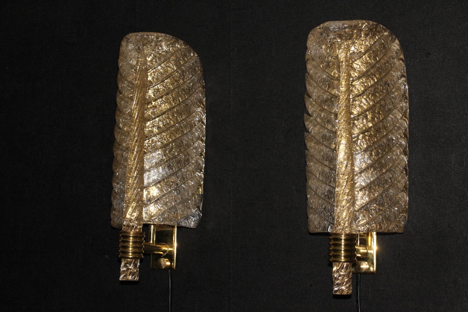 Pair of Golden Murano Glass Sconces, Leaf Shape Wall Lights, Barovier Style For Sale 8