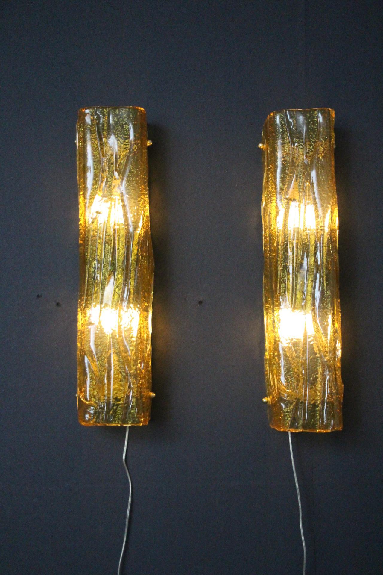 Pair of Golden Murano Glass Sconces, Square Tube Wall Lights, Mazzega Style For Sale 4