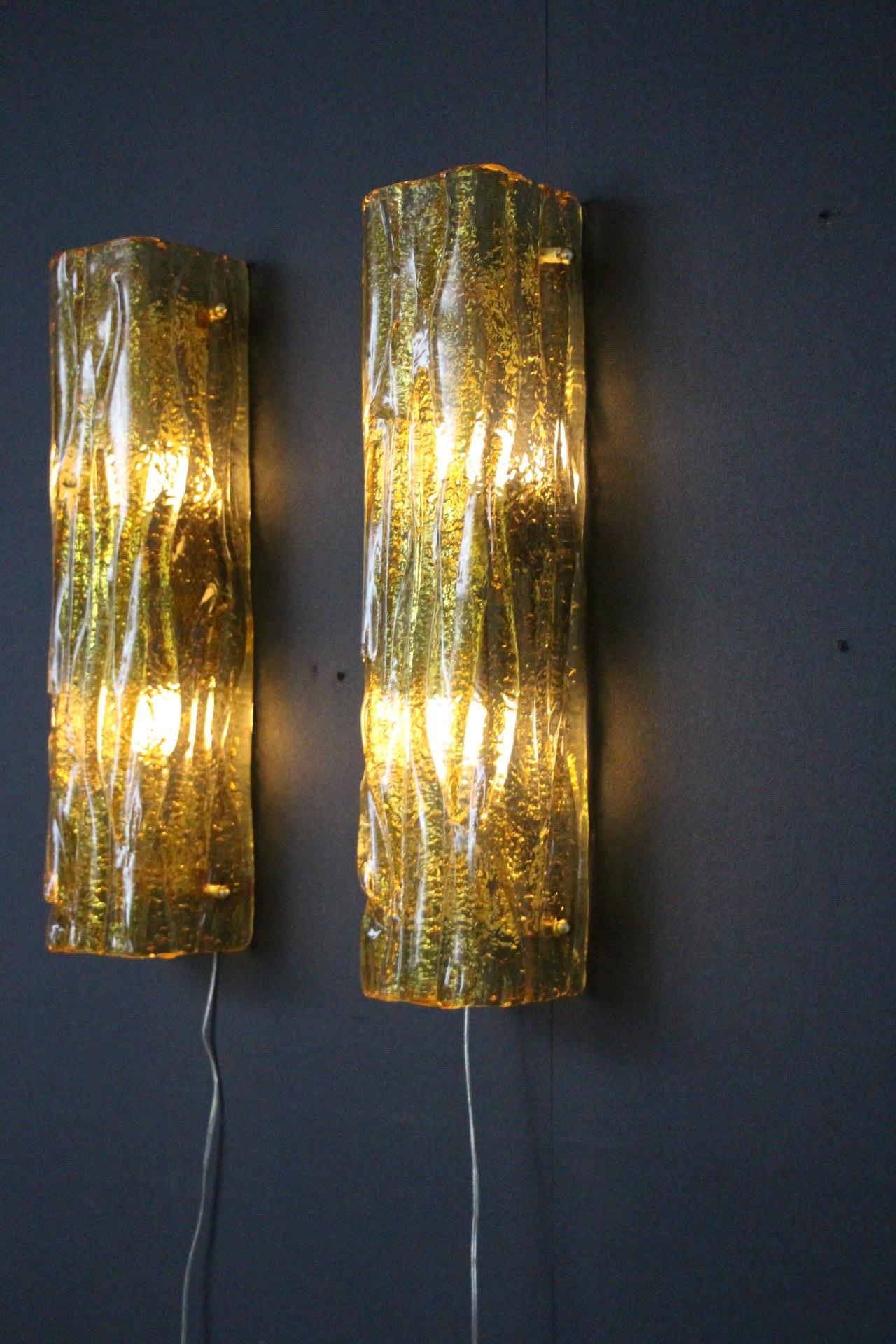 Pair of Golden Murano Glass Sconces, Square Tube Wall Lights, Mazzega Style For Sale 5