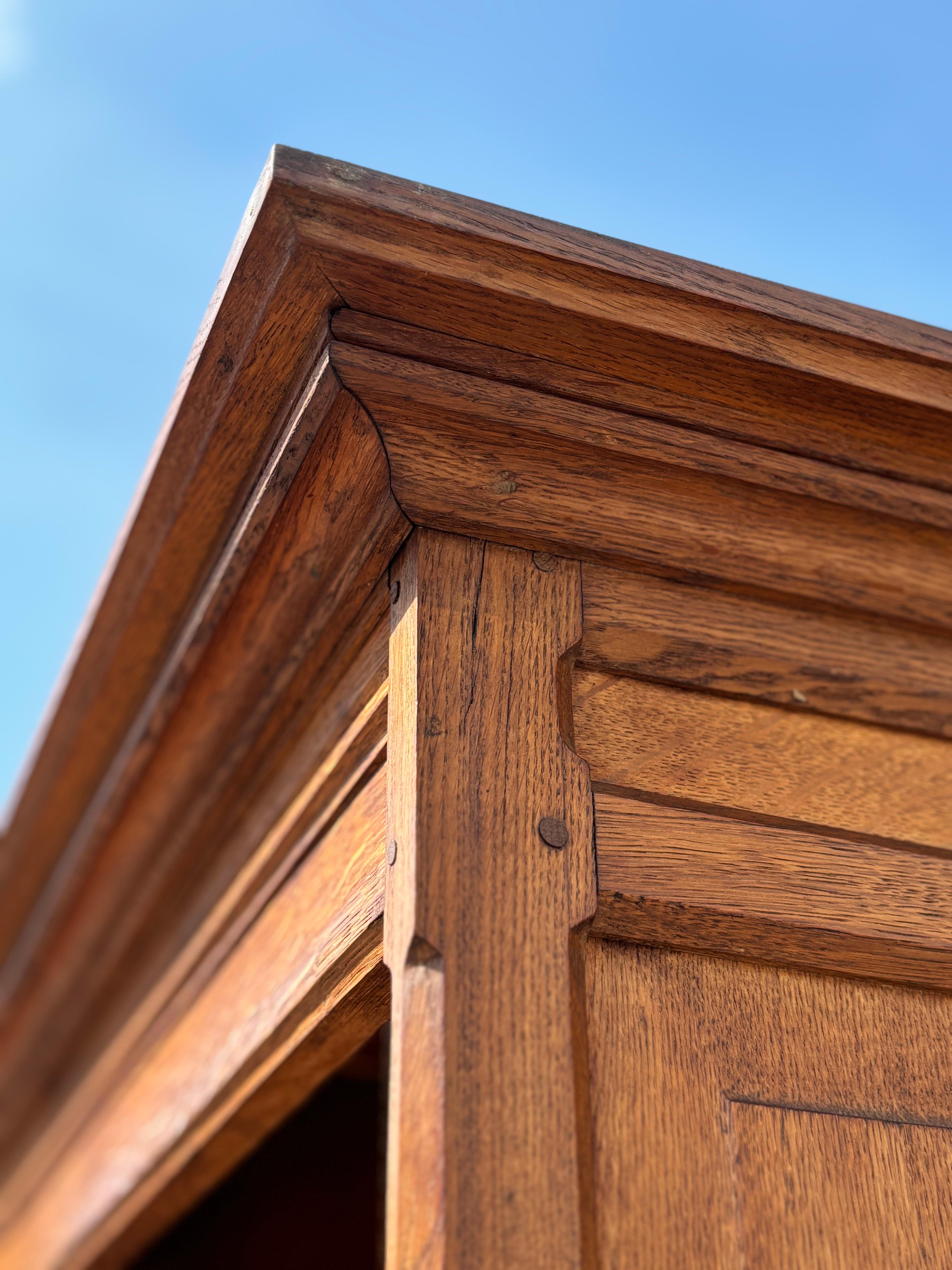 Pair of Golden Oak Arts and Crafts Open Library Bookcases 5