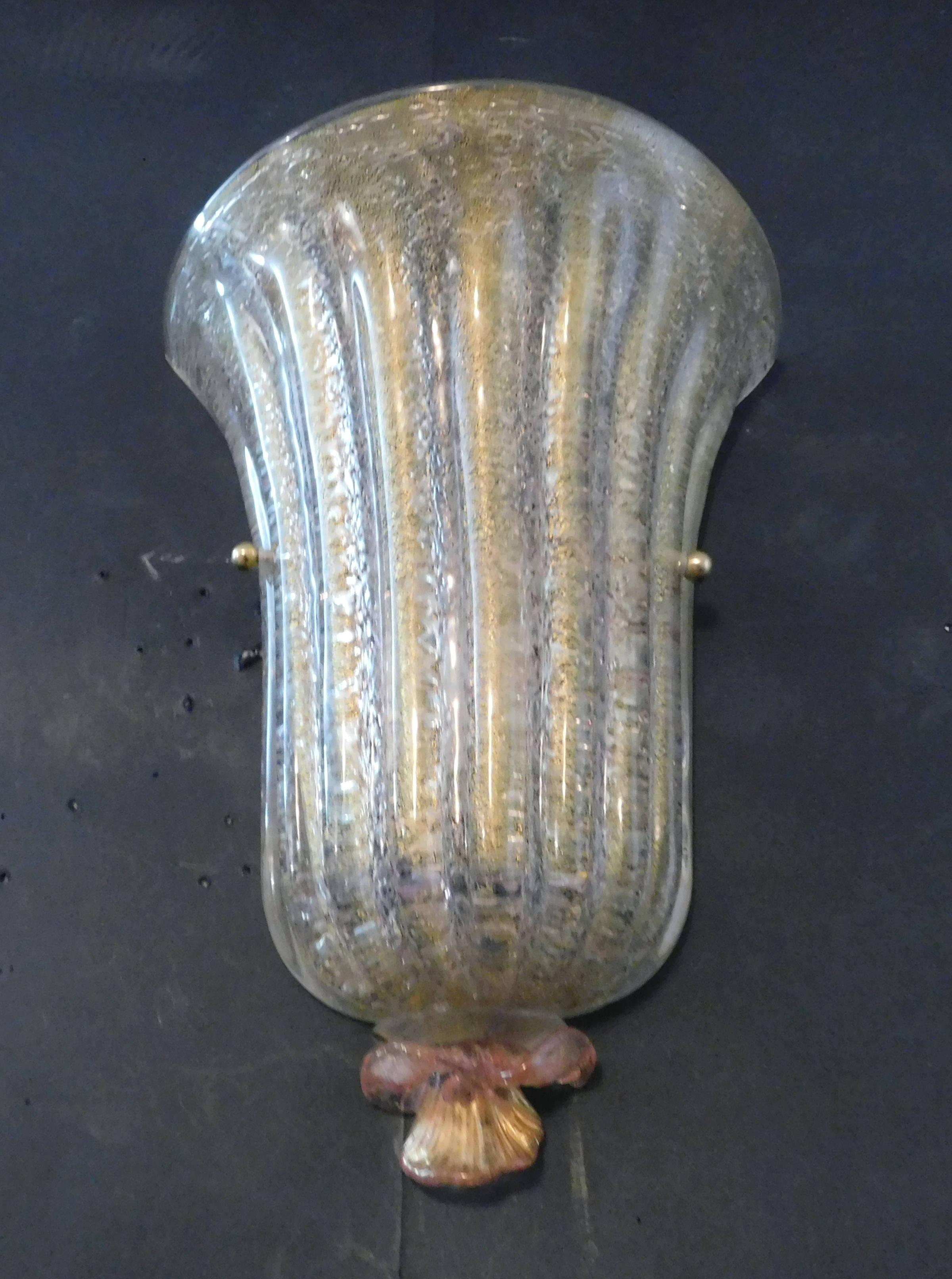 Pair of Golden Shield Sconces Moderno de mediados de siglo en venta