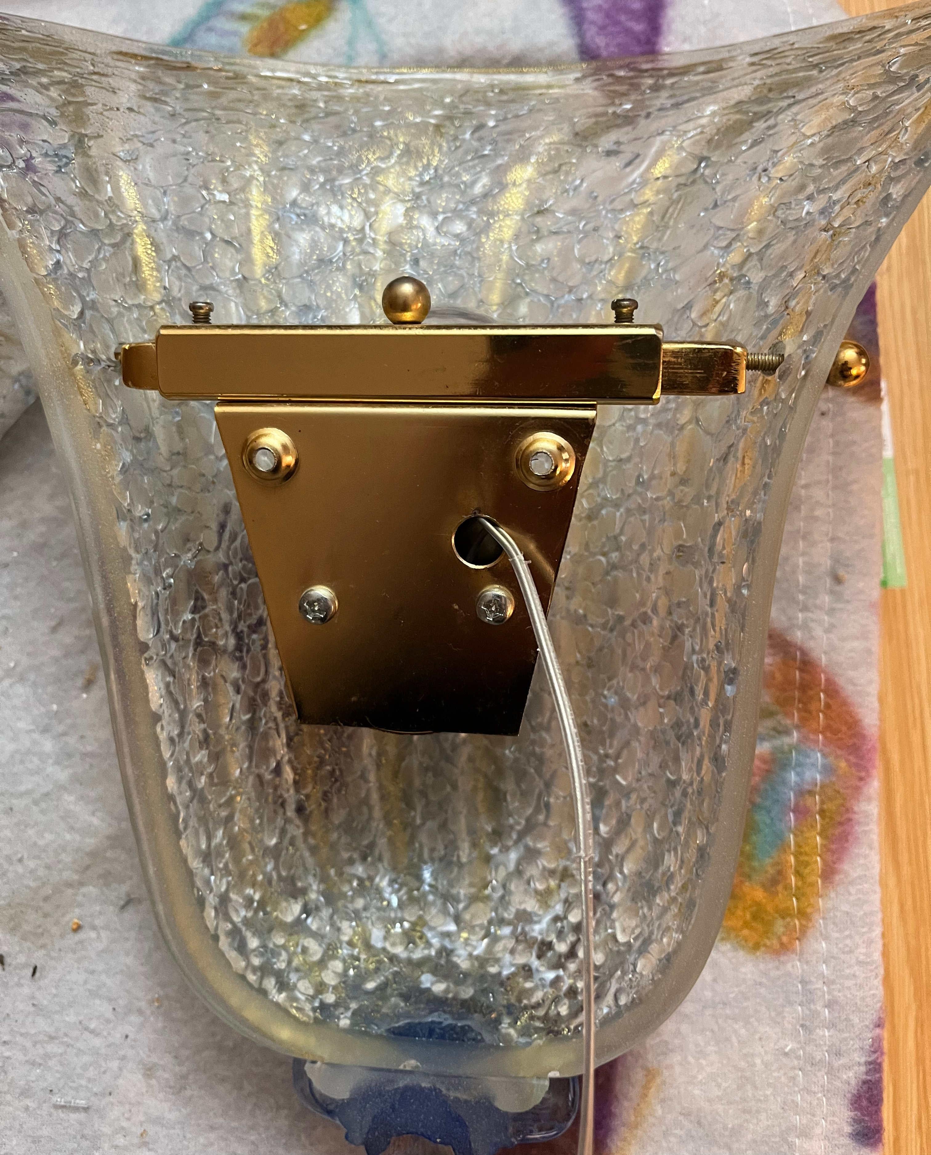 Pair of Golden Shield Sconces Cristal de Murano en venta