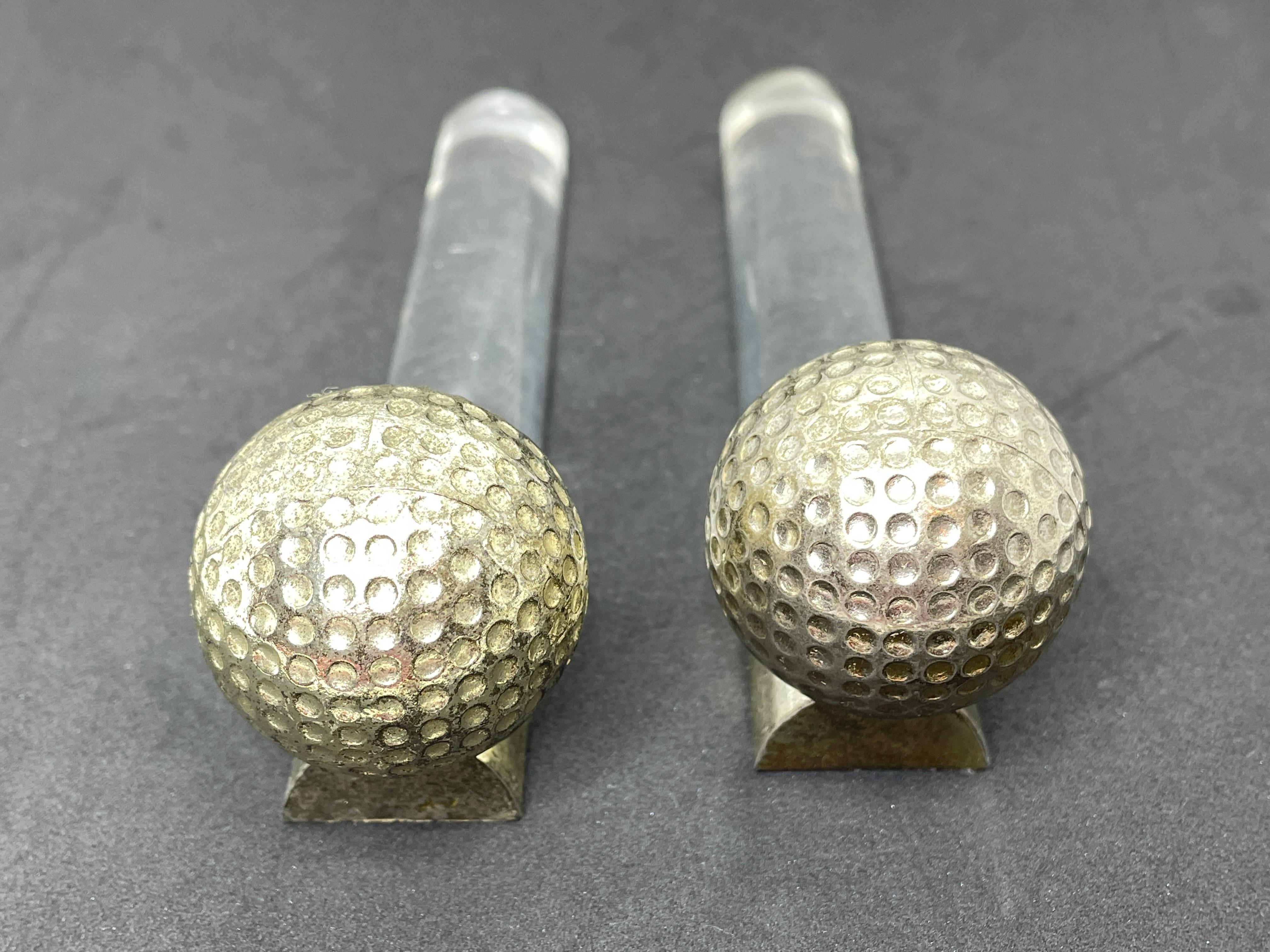 Paar Golfball-Buchstützen aus Lucite und Chrom im Vintage-Stil, Deutsch (Moderne der Mitte des Jahrhunderts) im Angebot