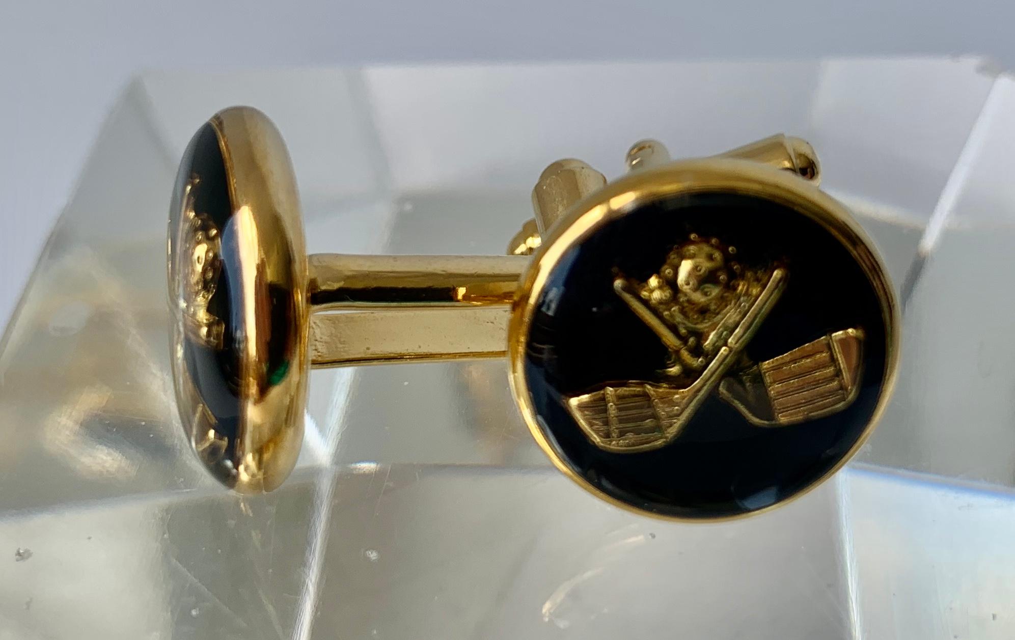 Women's or Men's A Pair of Cufflinks with Golf Clubs & Ball on a Black Ground with 