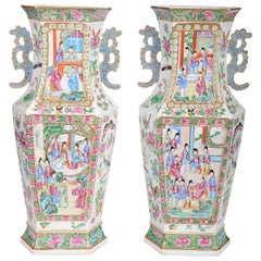 Pair of Good Quality 19th Century Chinese Rose Medallion Vases
