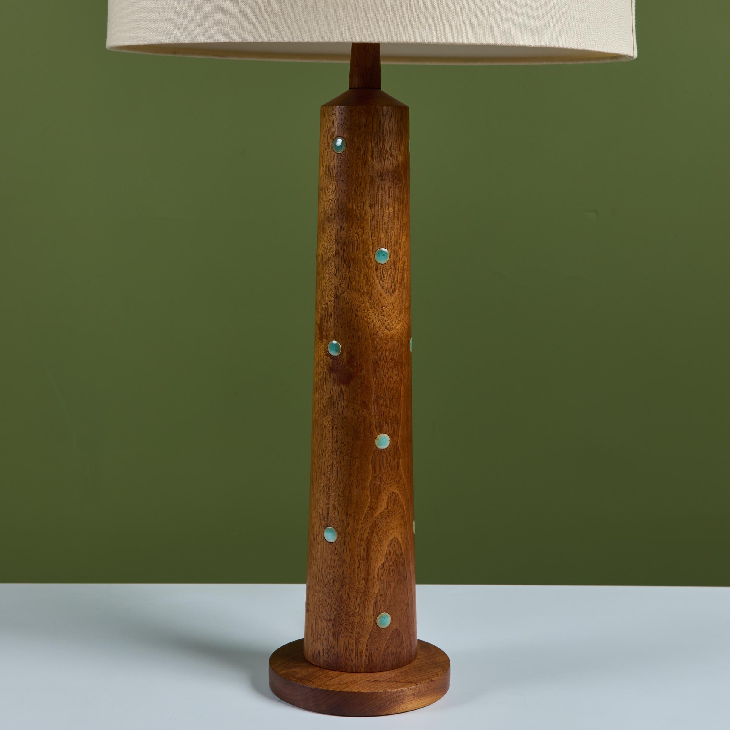Coppia di lampade da tavolo in legno di Gordon & Jane Martz con intarsio di piastrelle in vendita 4