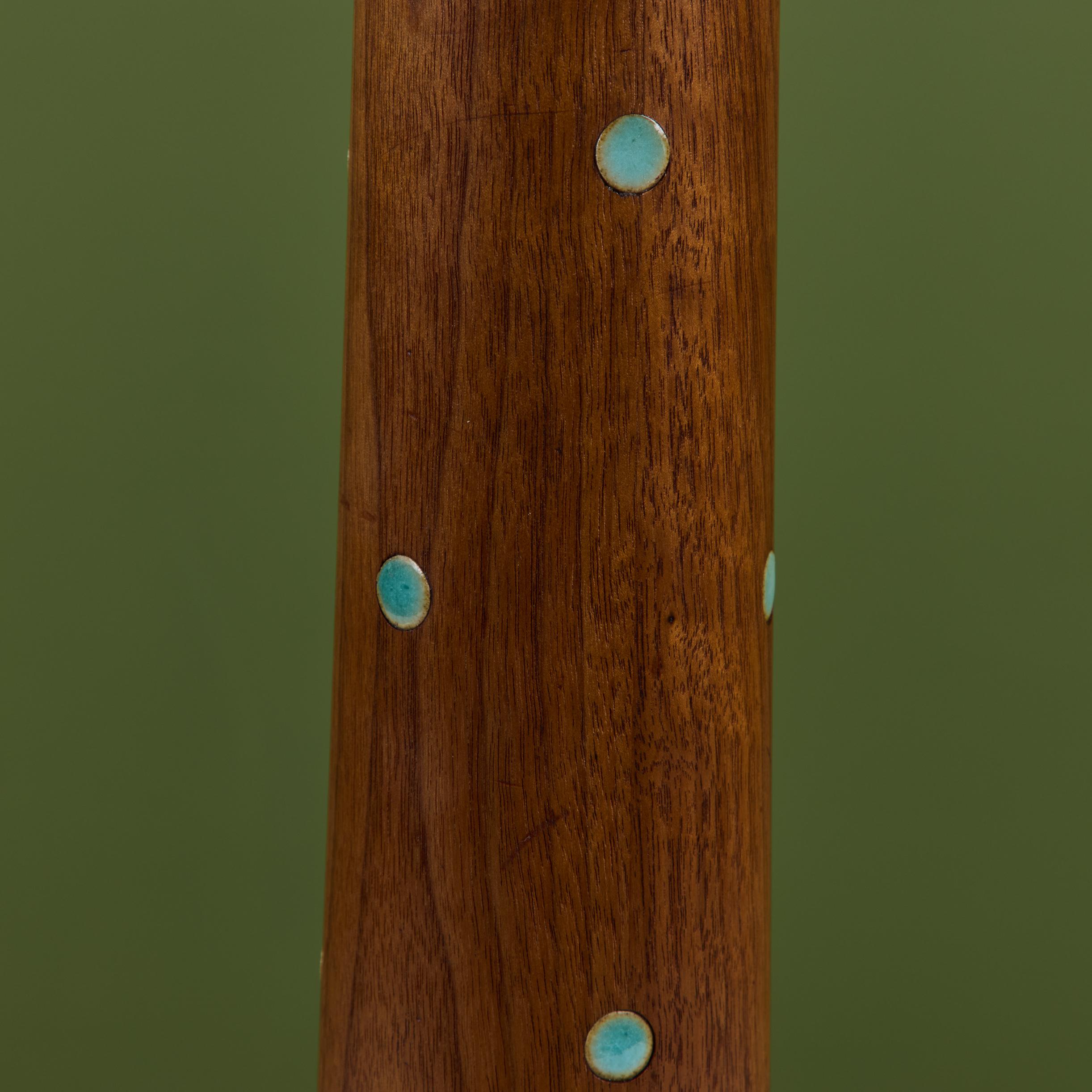 Coppia di lampade da tavolo in legno di Gordon & Jane Martz con intarsio di piastrelle in vendita 10