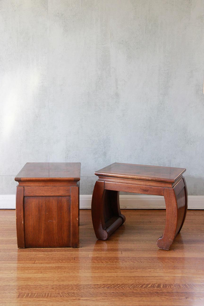 Placage Paire de tables d'appoint Gordons Fine Furniture Design Fruitwood Burl. en vente