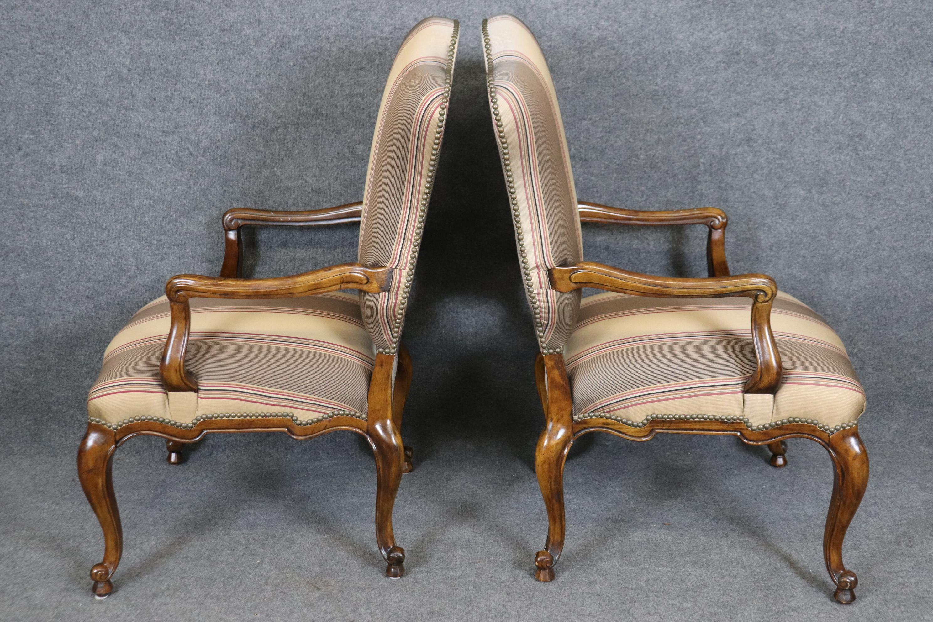 American Pair of Gorgeous Century French Louis XV Walnut Armchairs Striped Upholstery For Sale